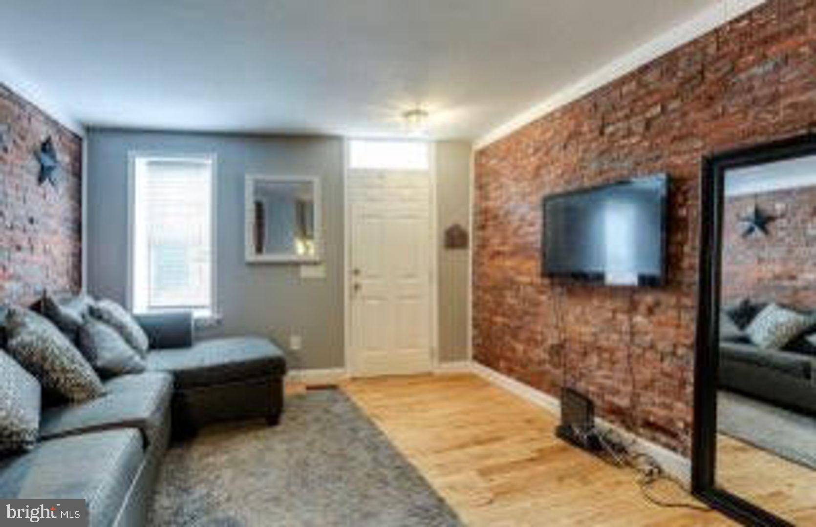 FEDERAL HILL HISTORIC DISTRICT - Residential Lease