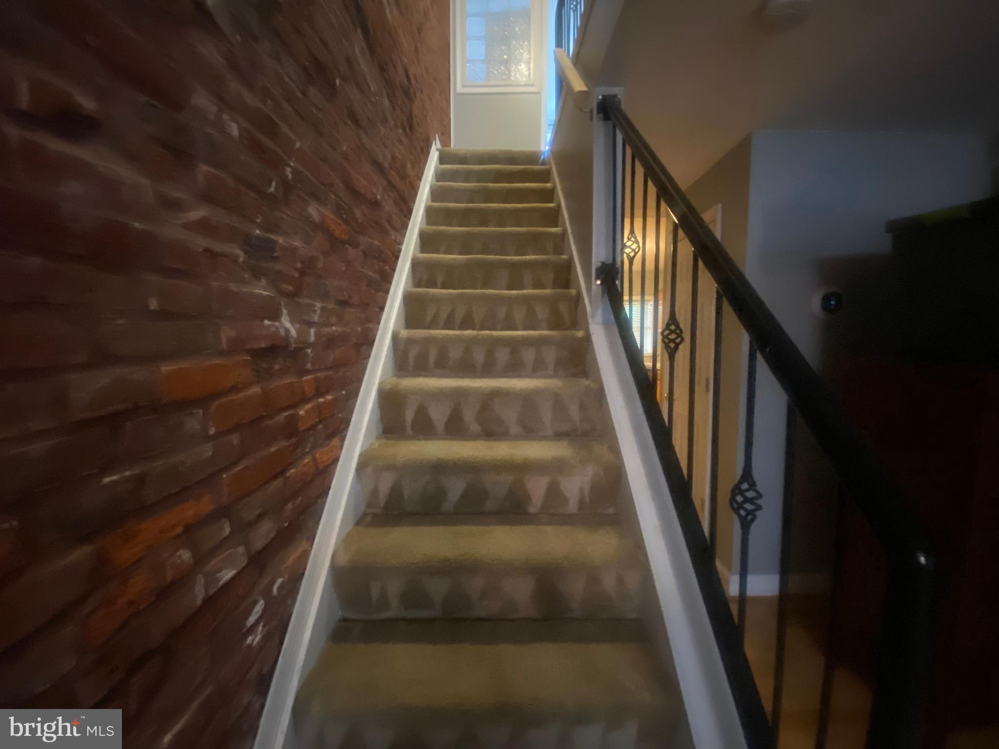 FEDERAL HILL HISTORIC DISTRICT - Residential Lease