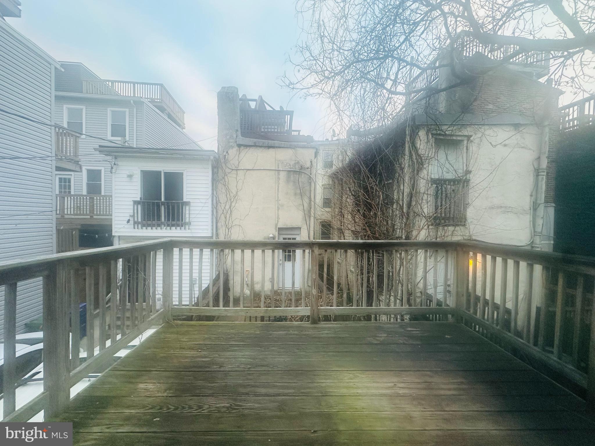 FEDERAL HILL HISTORIC DISTRICT - Residential Lease