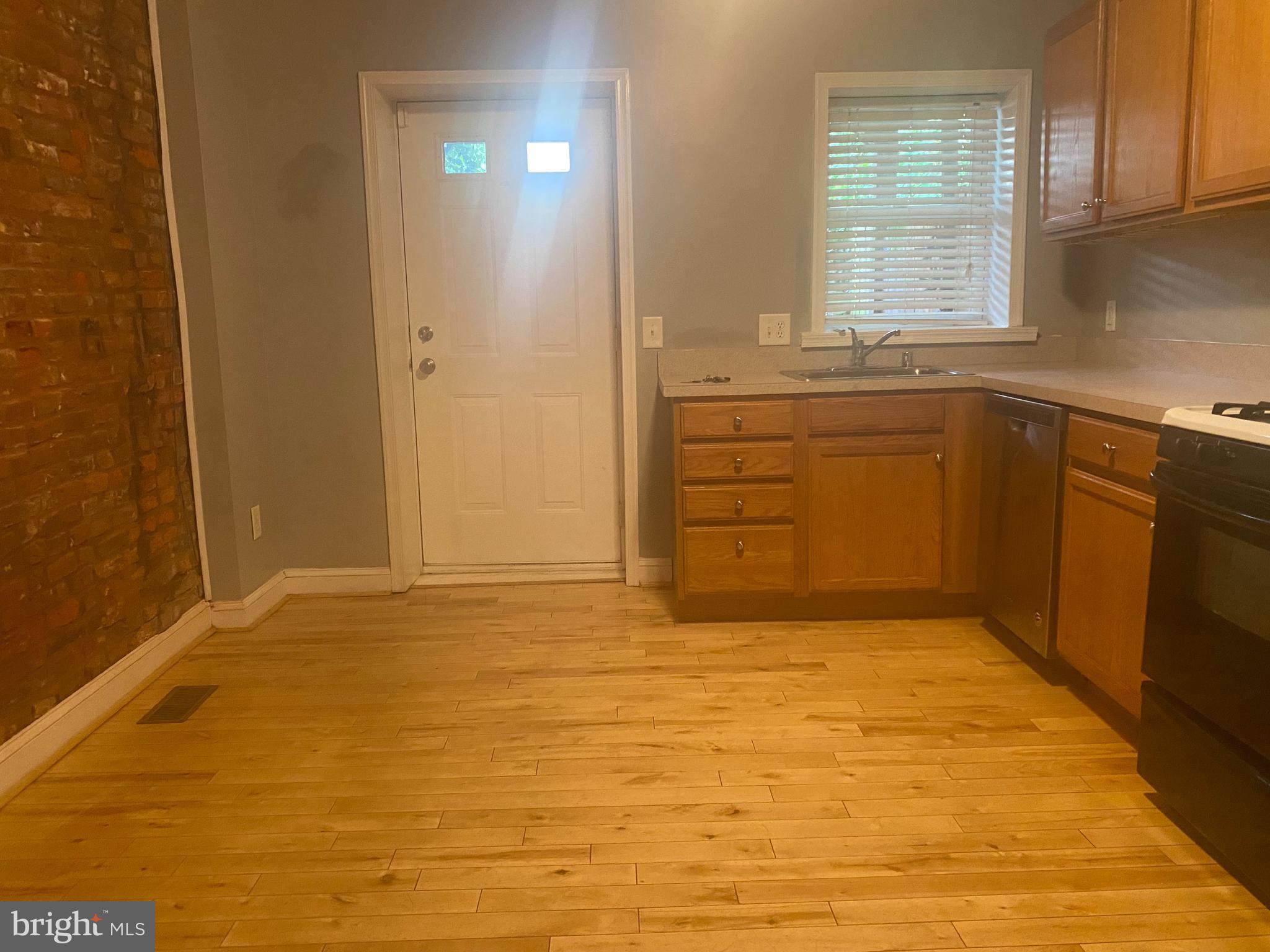 FEDERAL HILL HISTORIC DISTRICT - Residential Lease