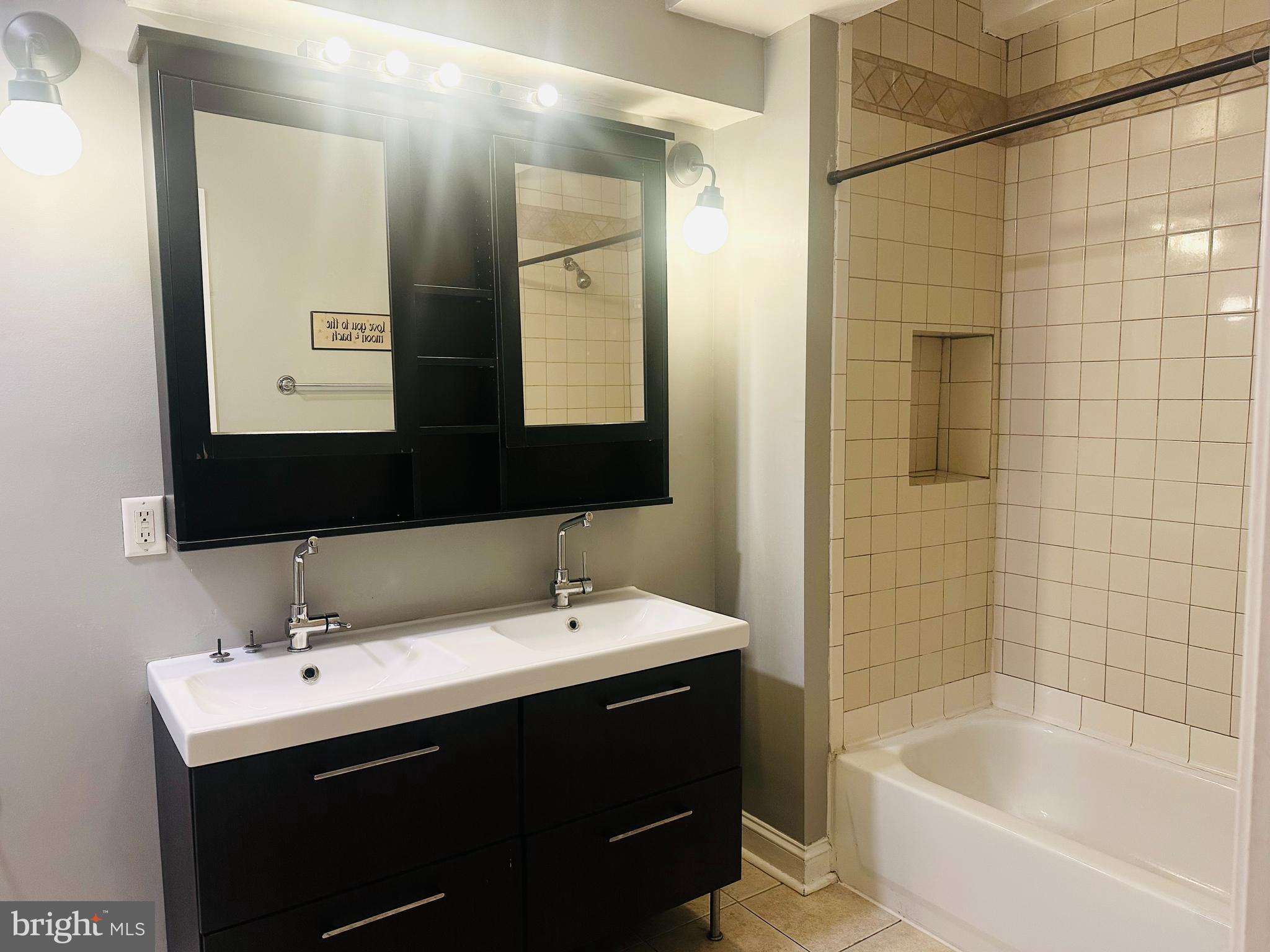 FEDERAL HILL HISTORIC DISTRICT - Residential Lease