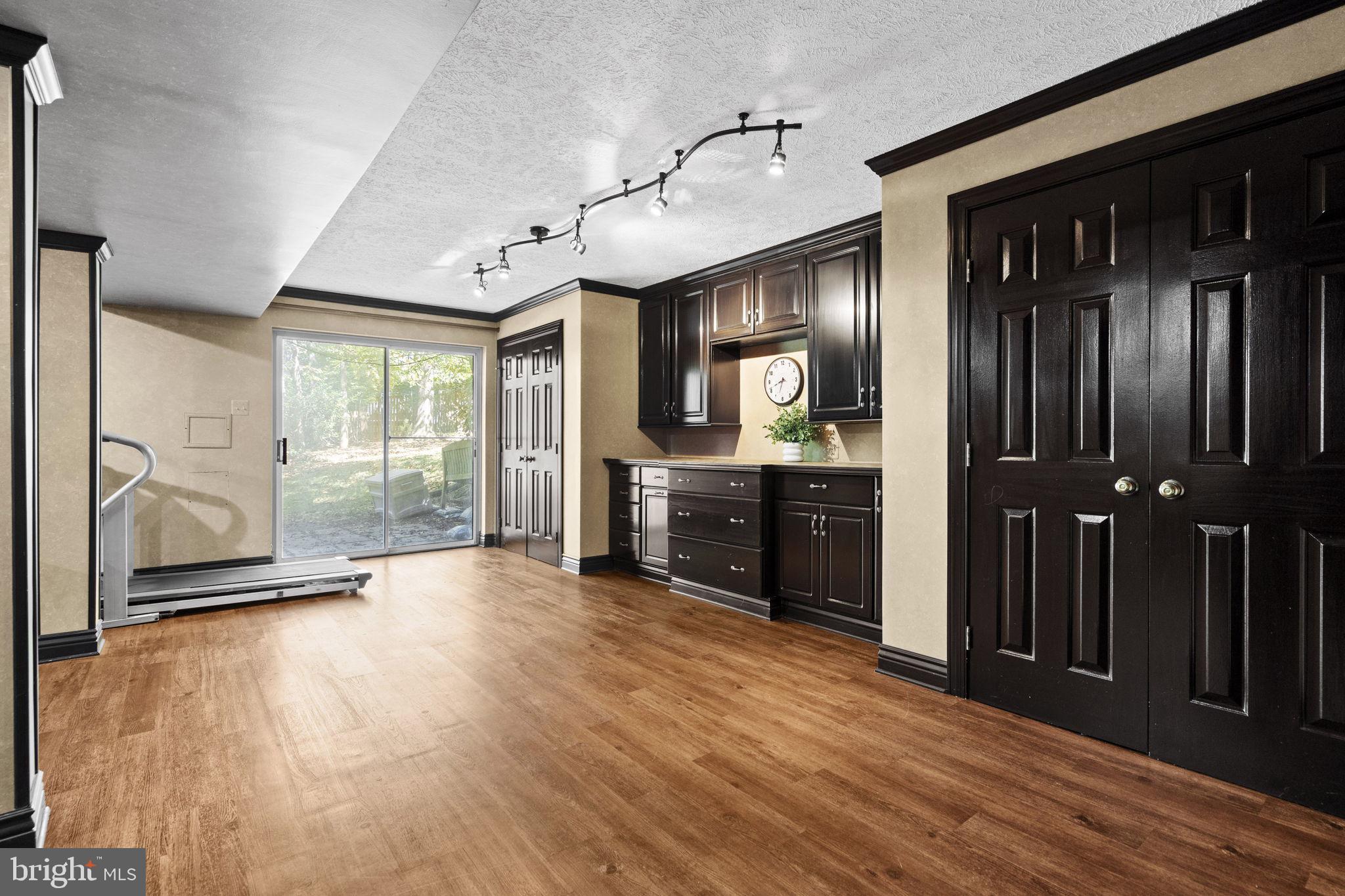 AUBURN MILL ESTATES - Residential