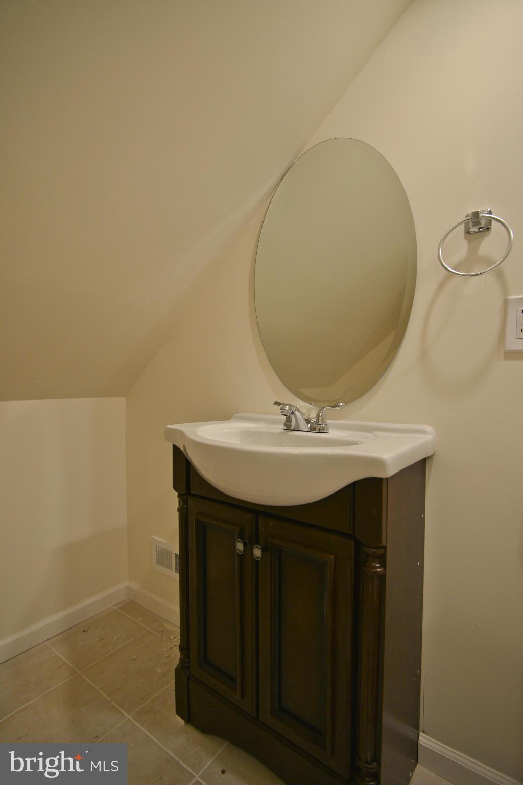 RADIANT VALLEY - Residential