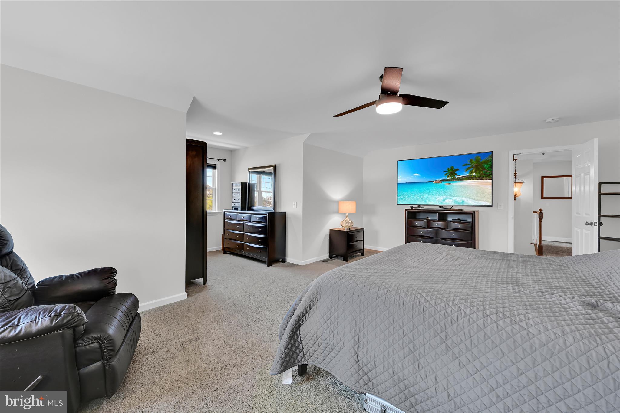 CRESTWOOD ESTATES - Residential