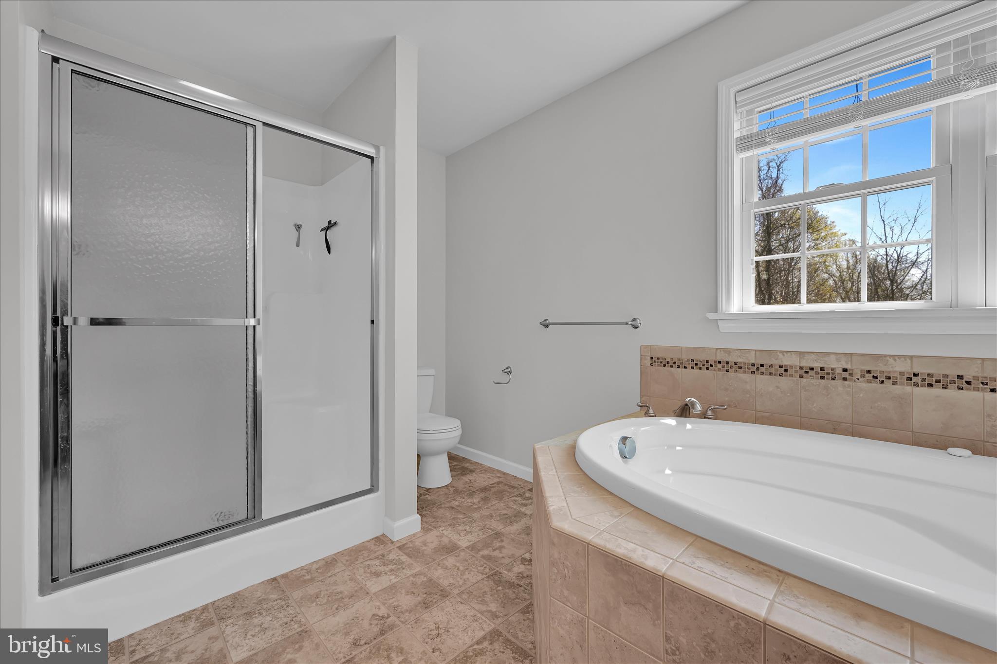 CRESTWOOD ESTATES - Residential