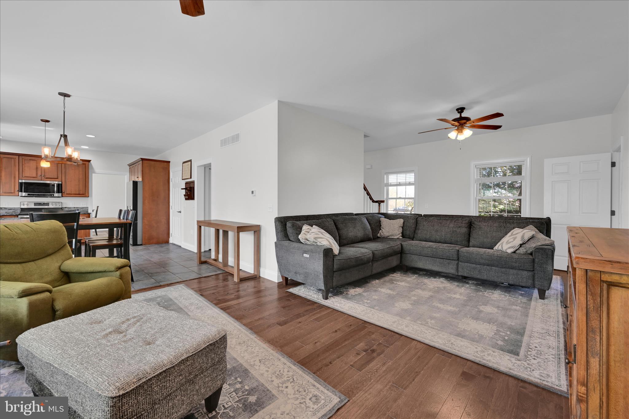 CRESTWOOD ESTATES - Residential