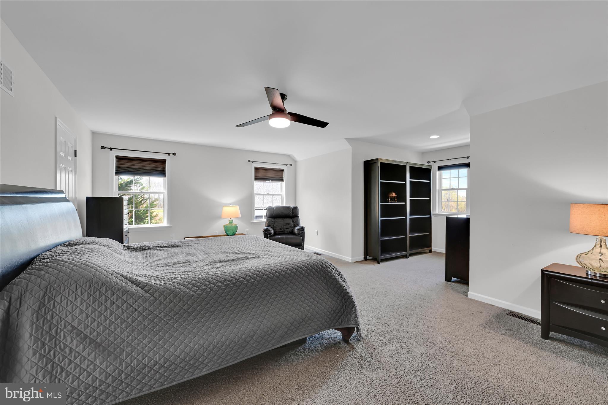 CRESTWOOD ESTATES - Residential