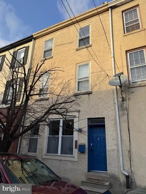 327 Poplar Street, Philadelphia, PA 19123 - MLS#: PAPH2454496