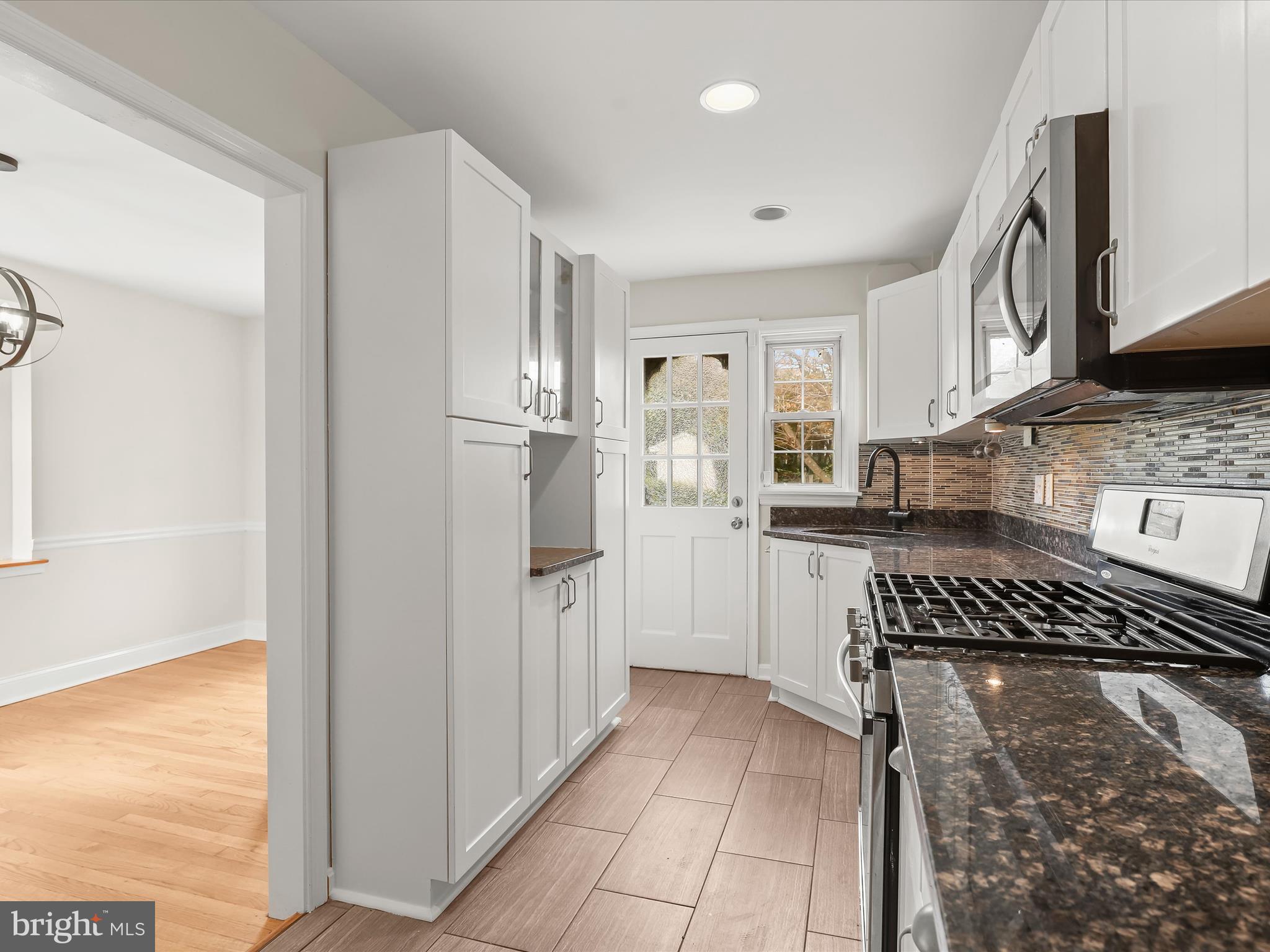 KNETTISHALL - Residential