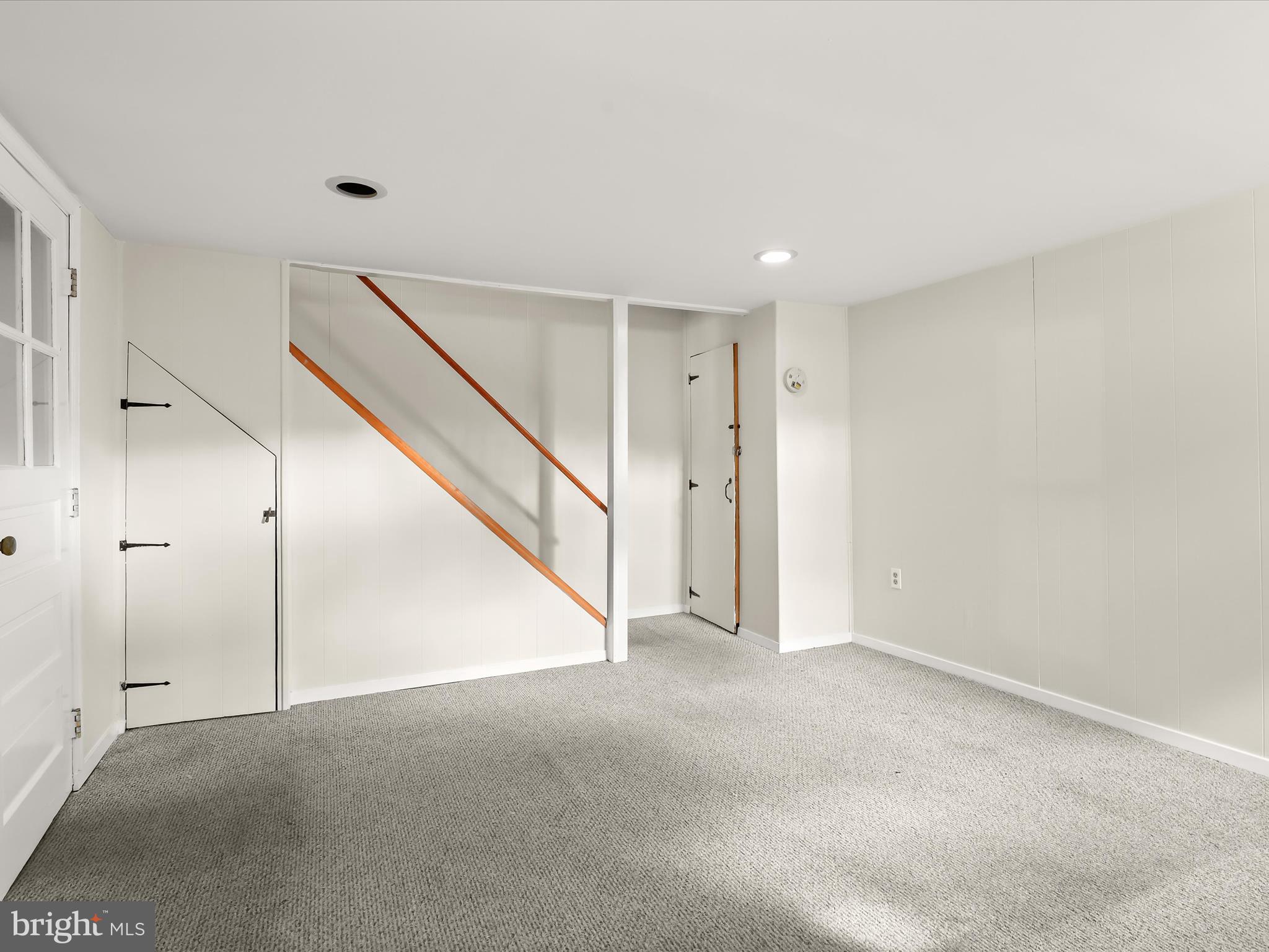 KNETTISHALL - Residential