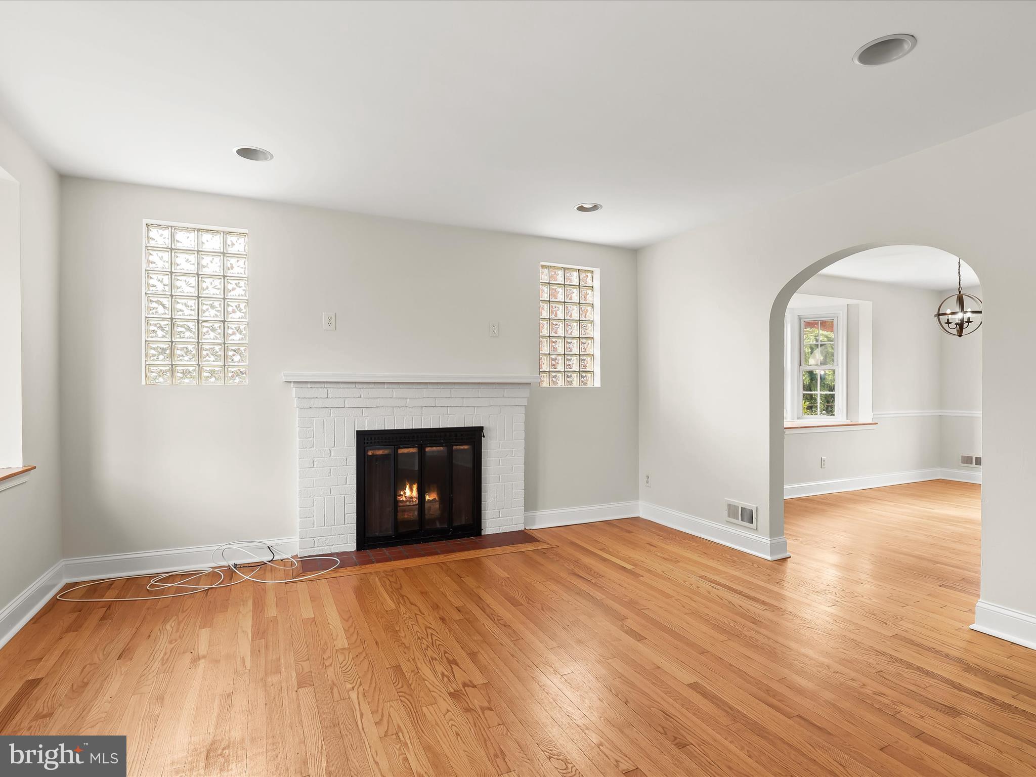 KNETTISHALL - Residential