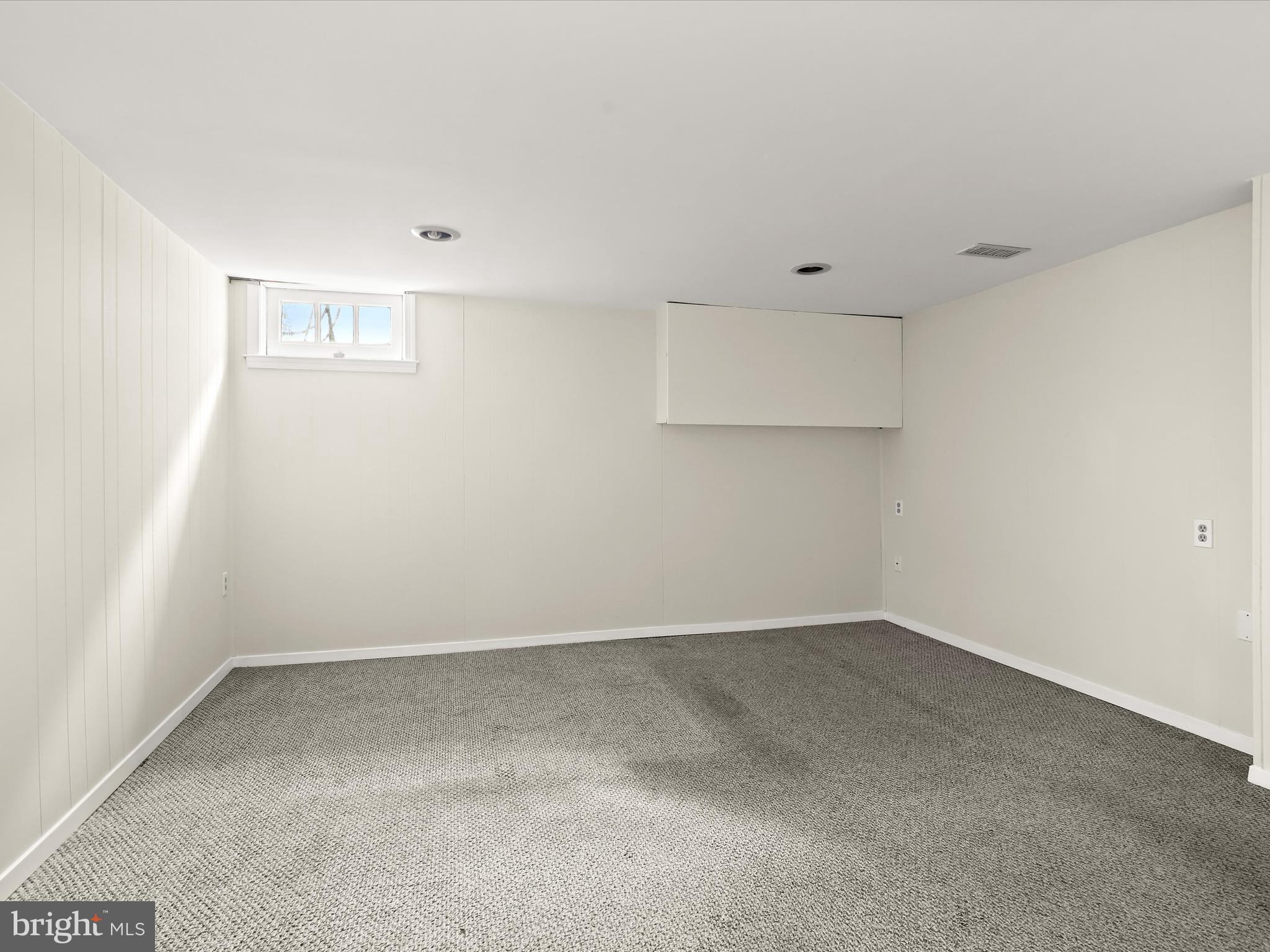 KNETTISHALL - Residential