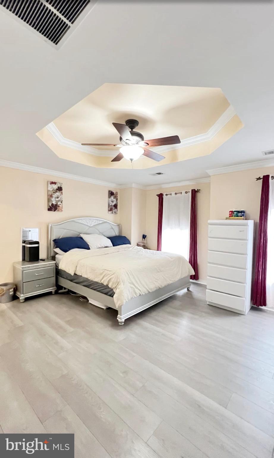 10 PEPPERMINT DRIVE