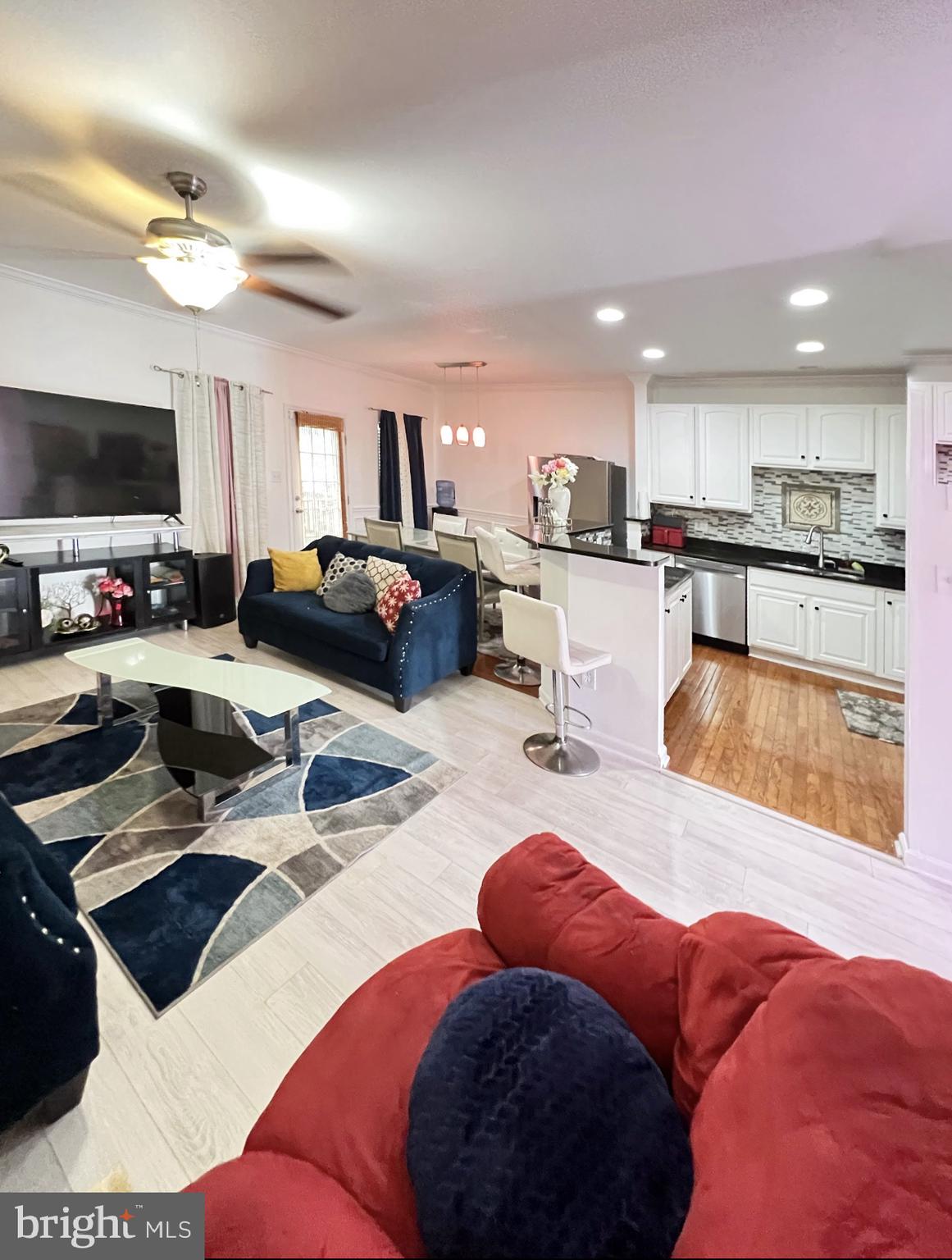 10 PEPPERMINT DRIVE