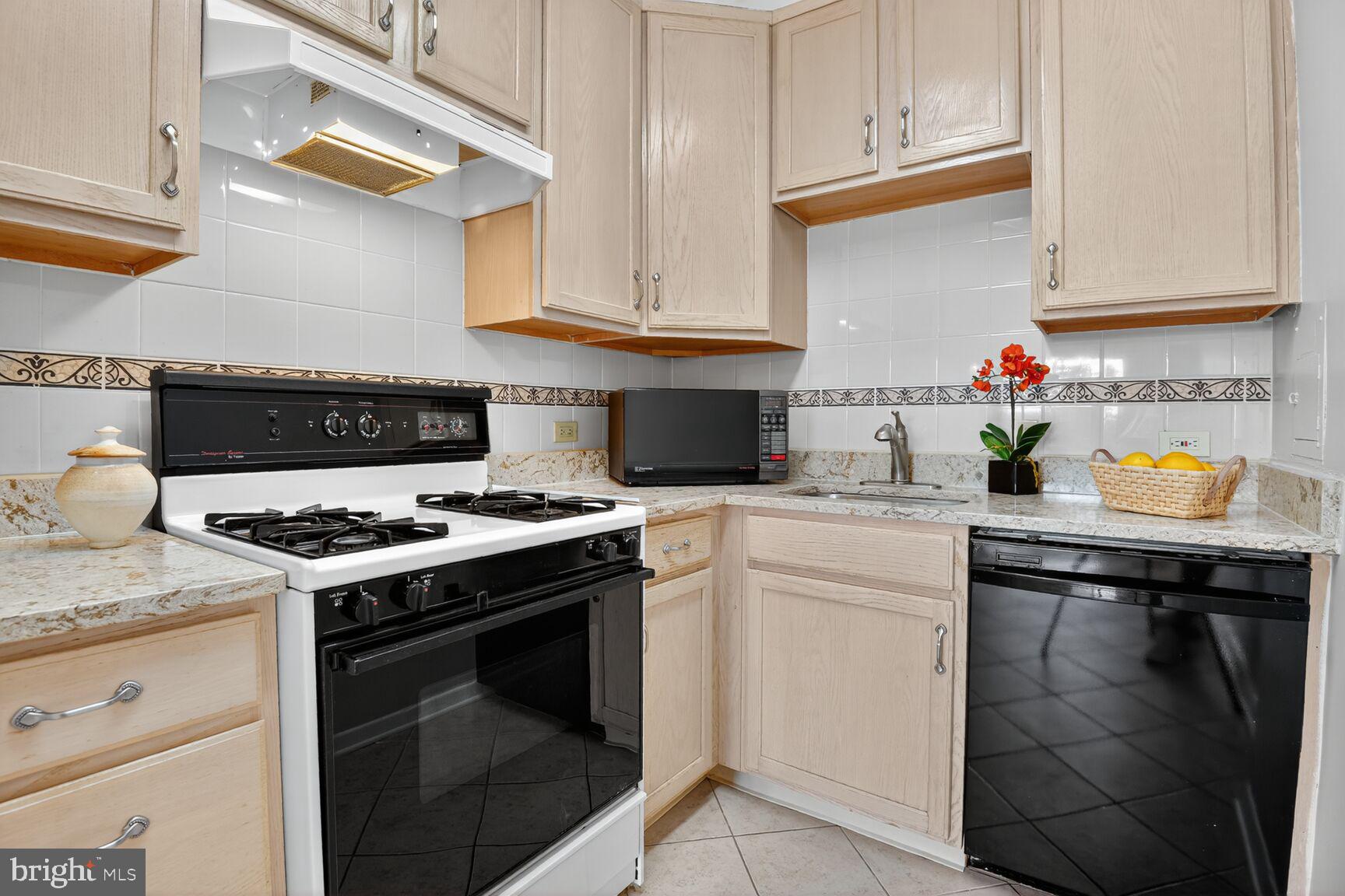 CARDINAL HOUSE - Residential