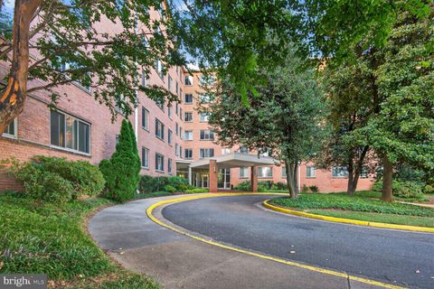 3000 SPOUT RUN PARKWAY A306 ARLINGTON VA 22201