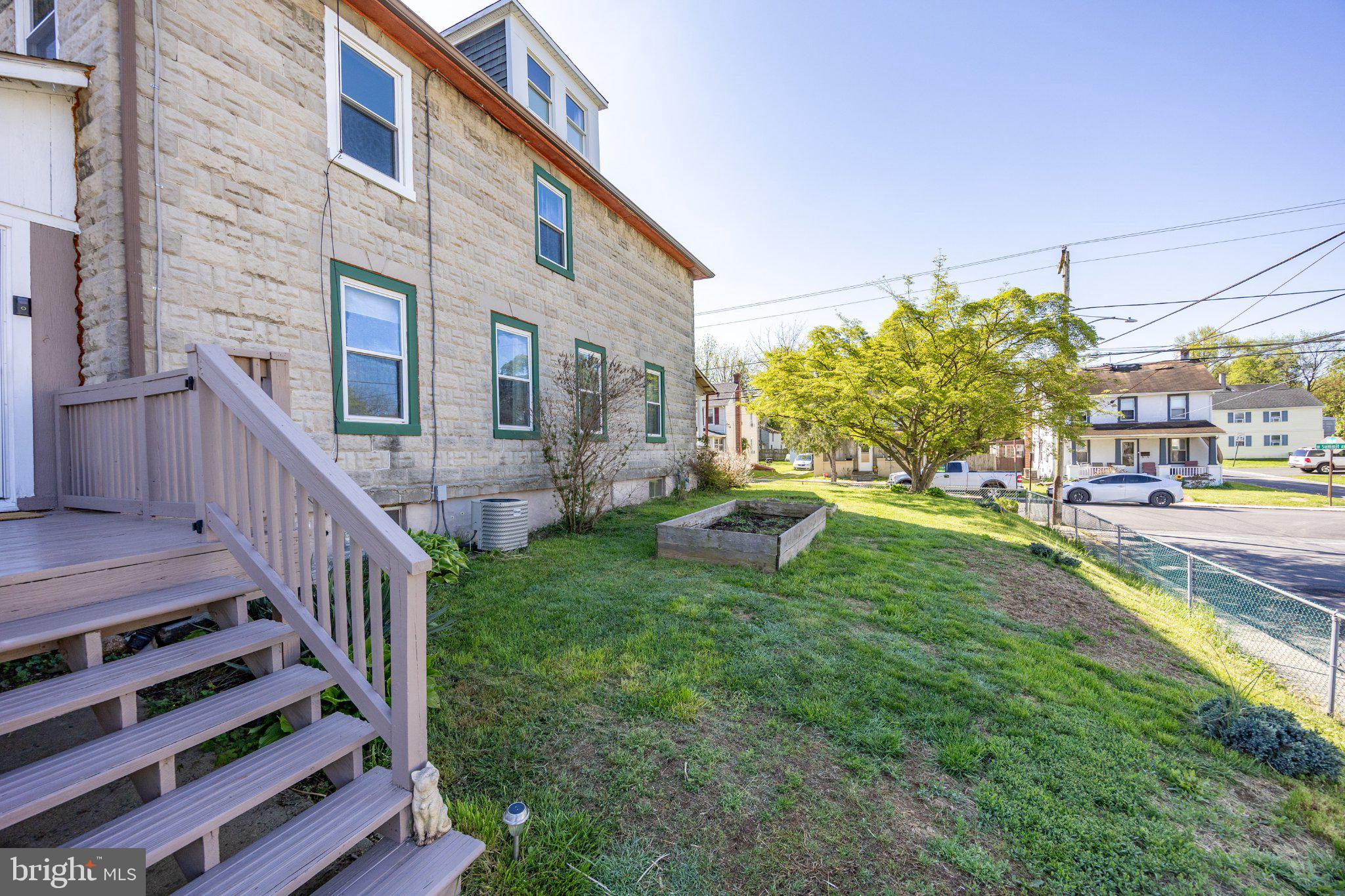 WEST GROVE BORO - Residential