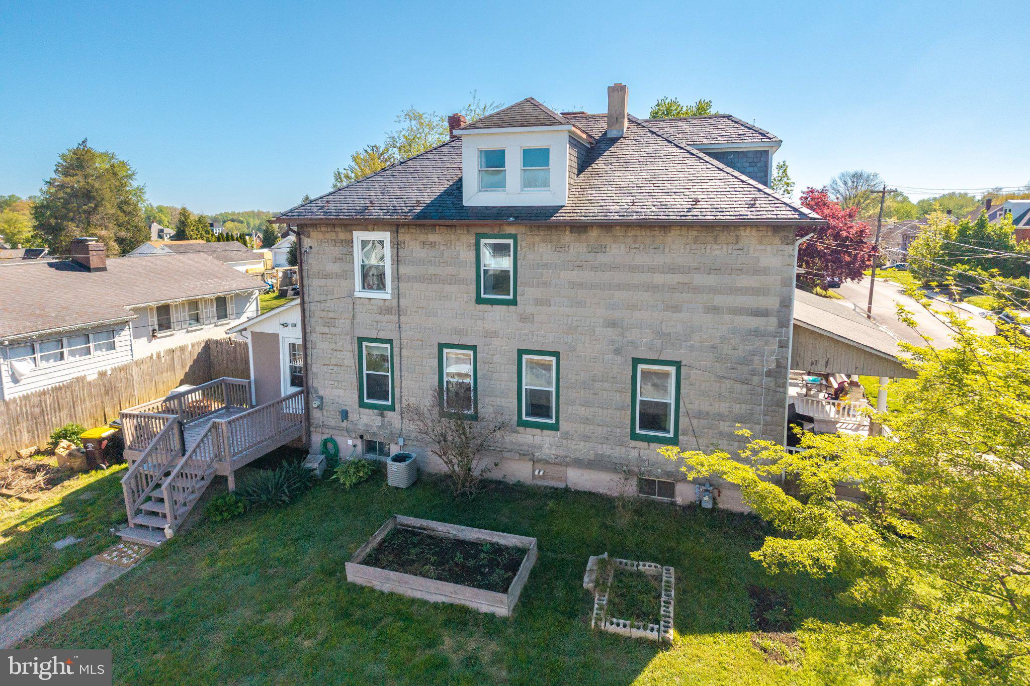 WEST GROVE BORO - Residential