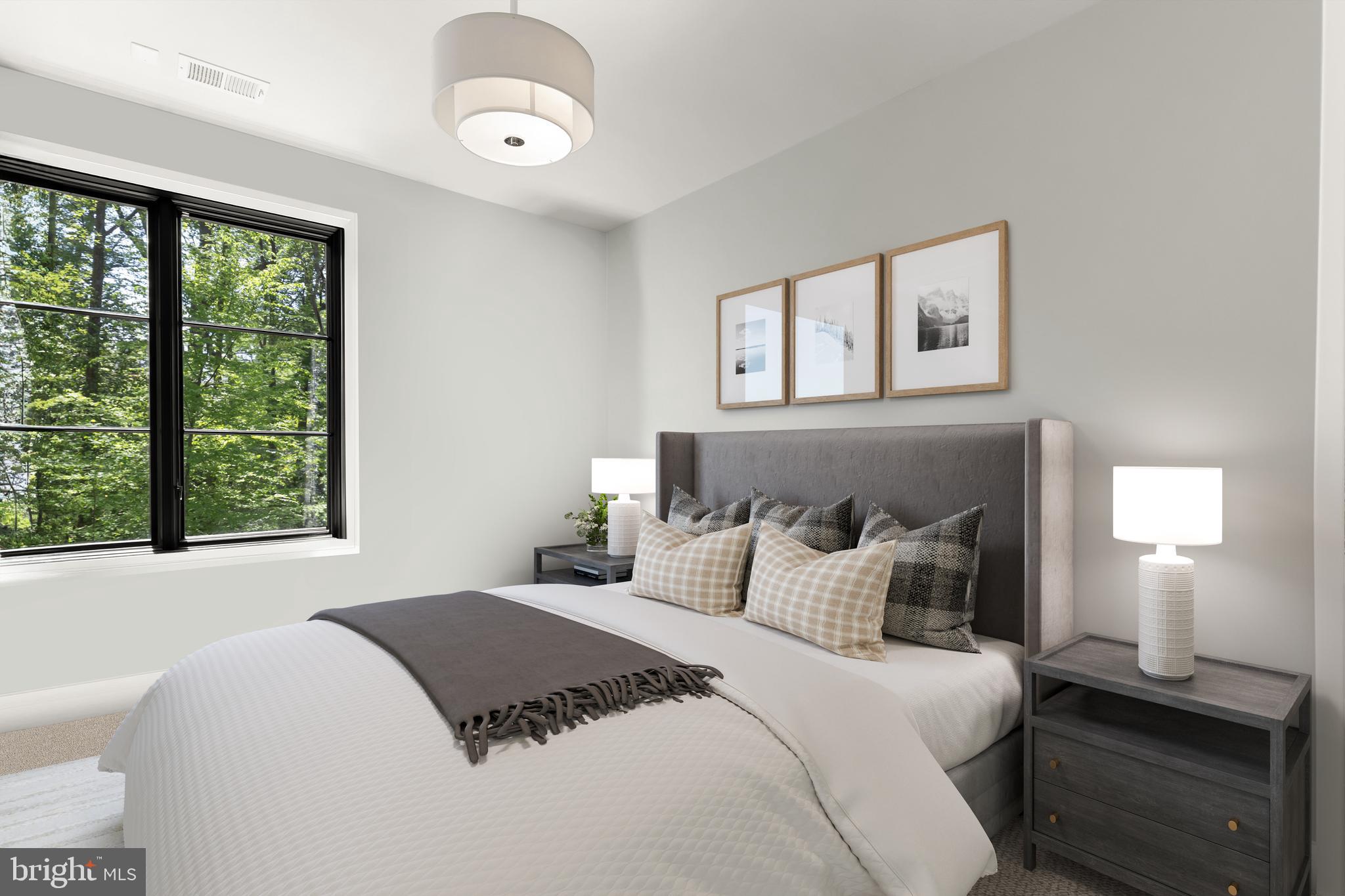 TULIP HILL - Residential