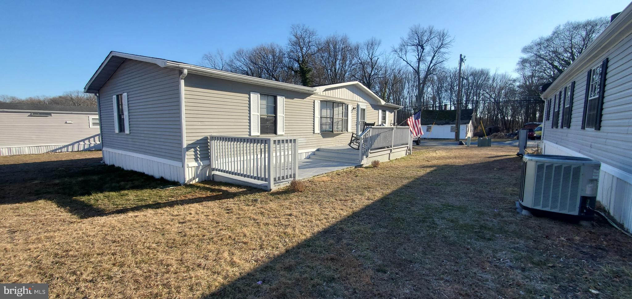 211 FOREST GREEN ROAD