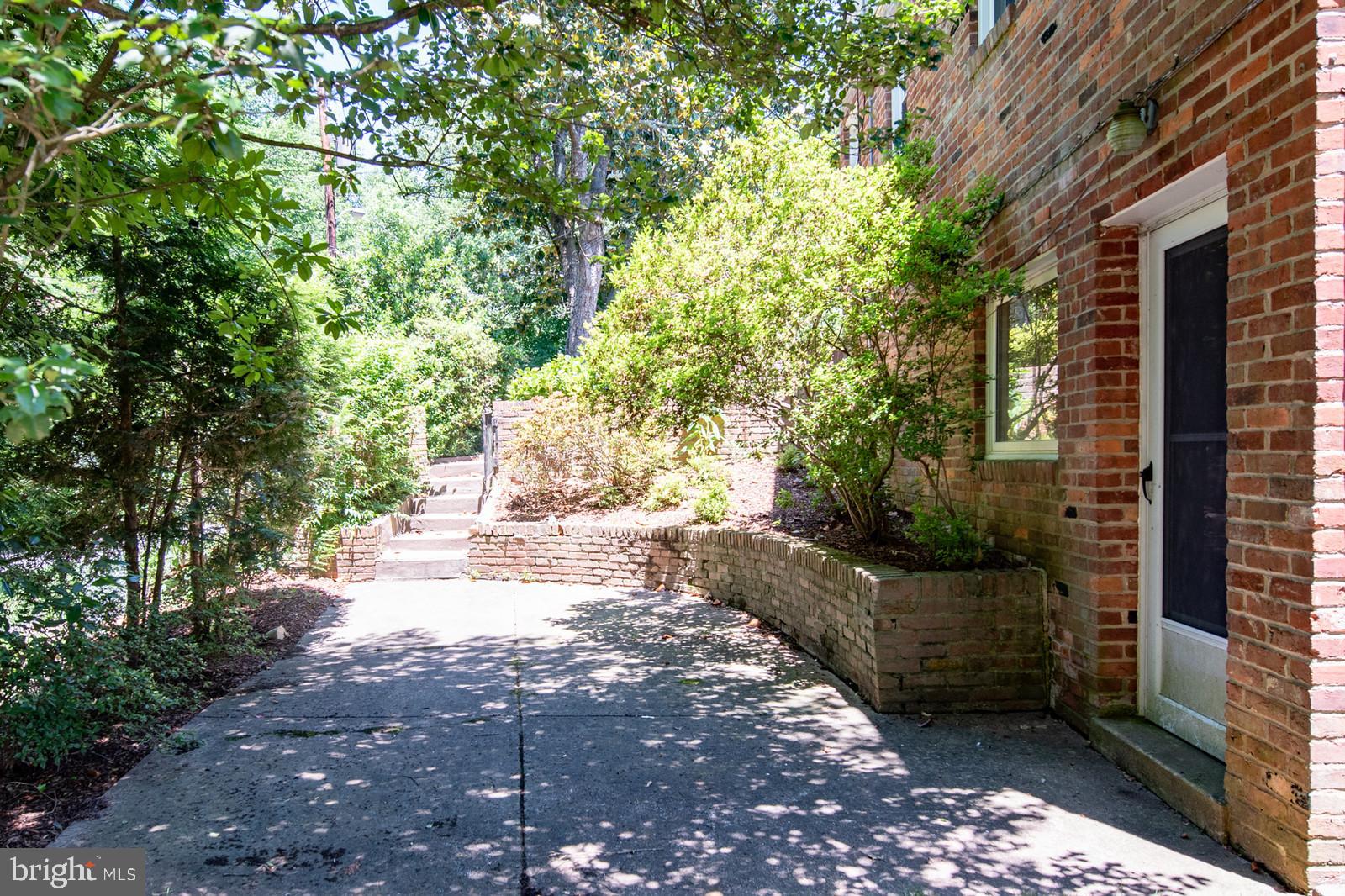 HOLLIN HALL VILLAGE - Residential