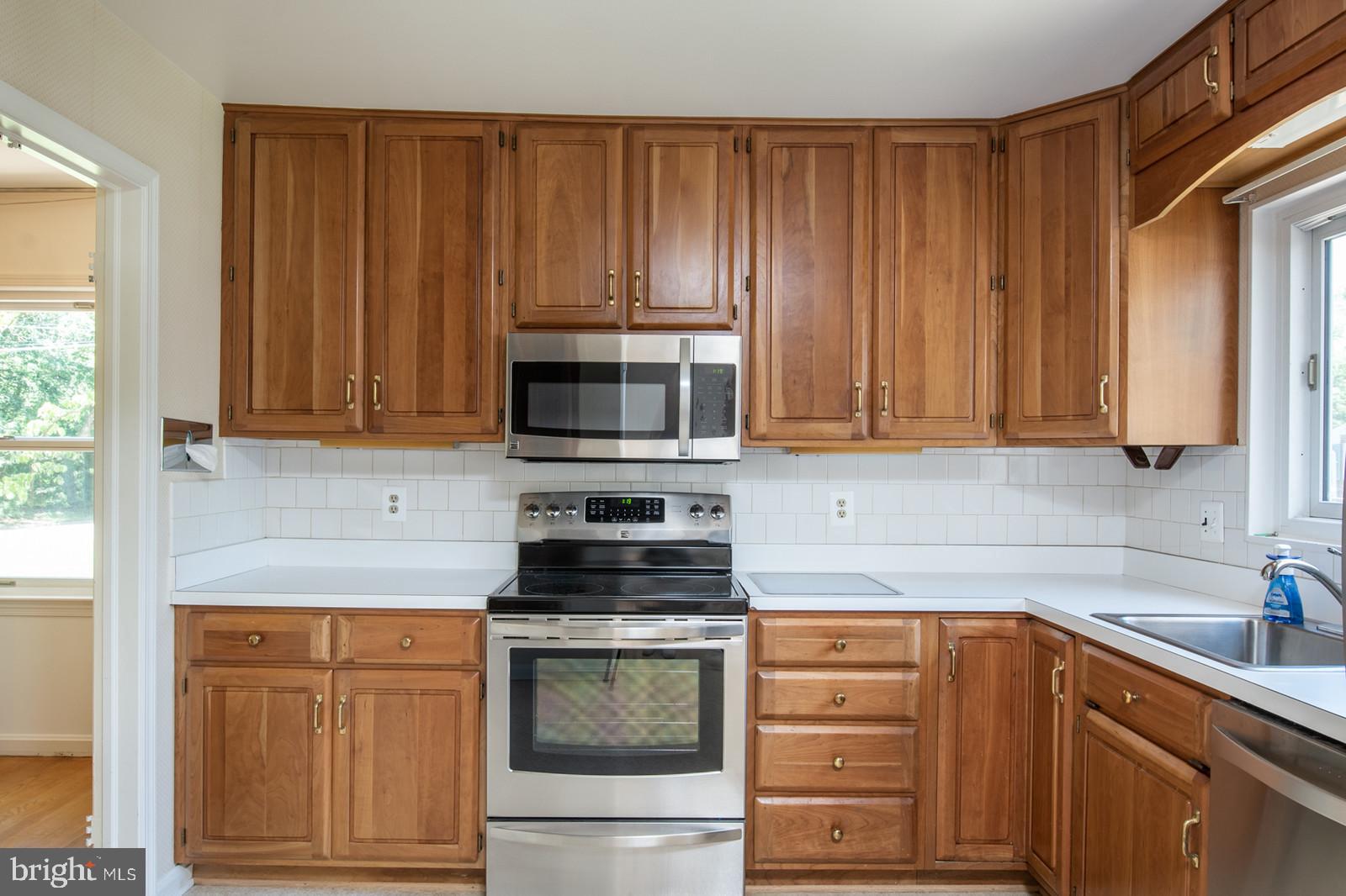 HOLLIN HALL VILLAGE - Residential