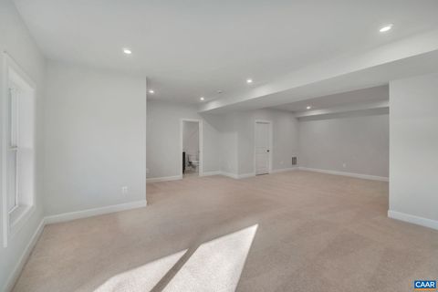 listing image 42