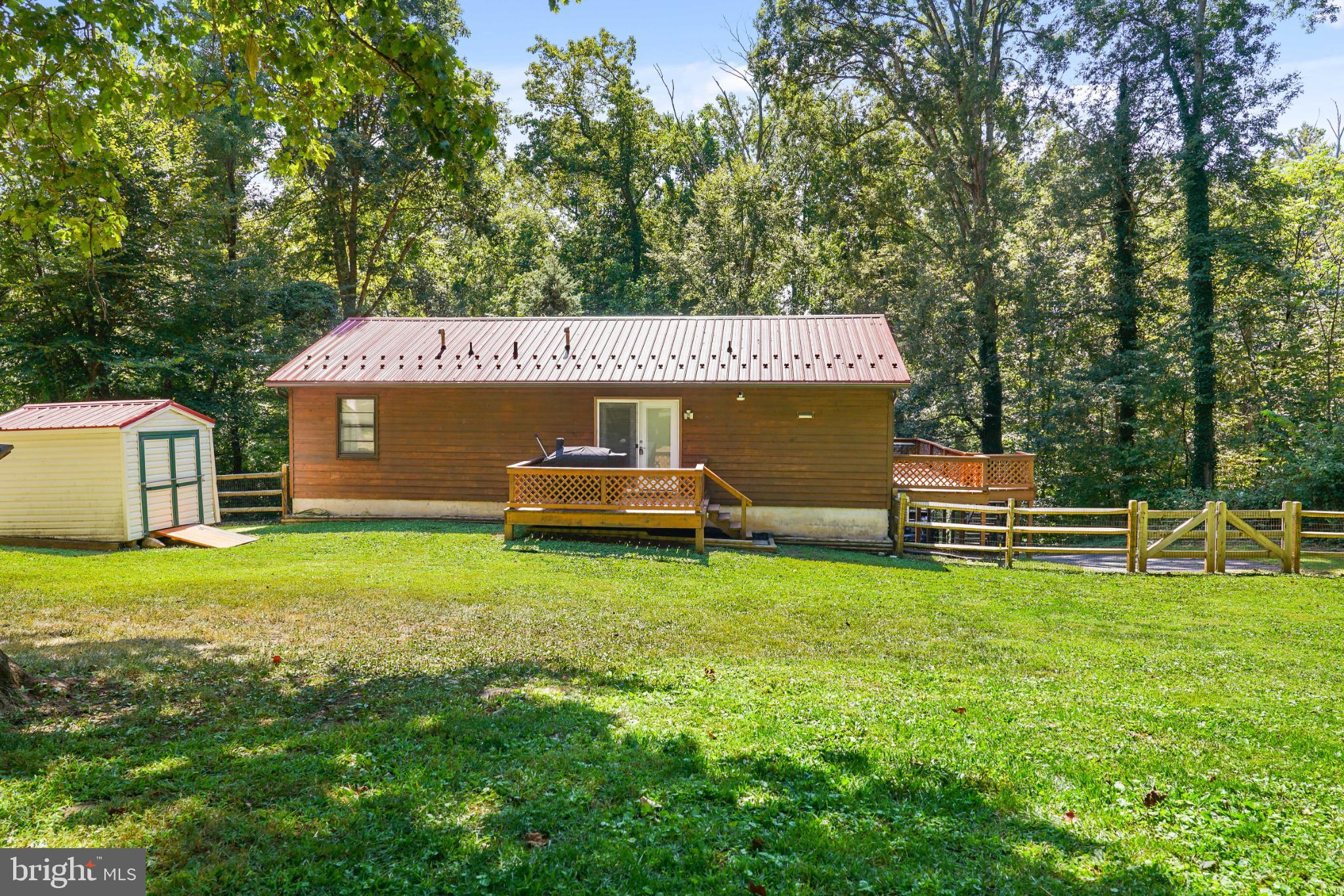 OCTORARO LAKES - Residential