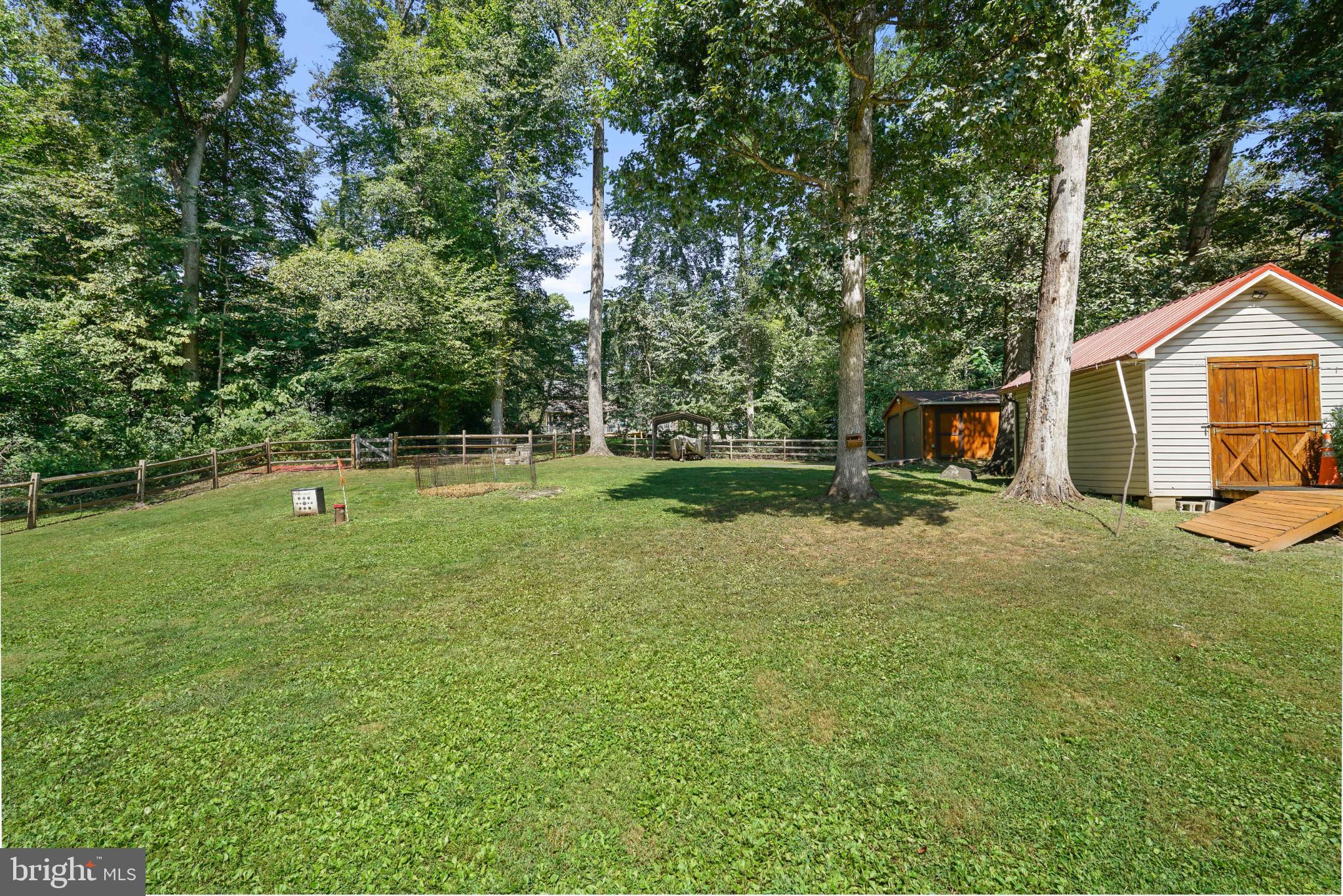 OCTORARO LAKES - Residential