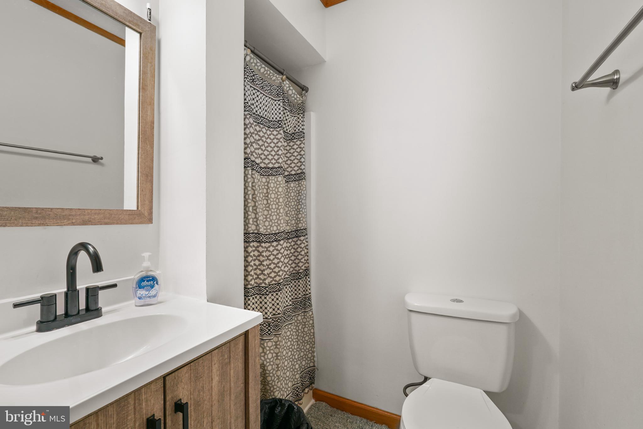 OCTORARO LAKES - Residential