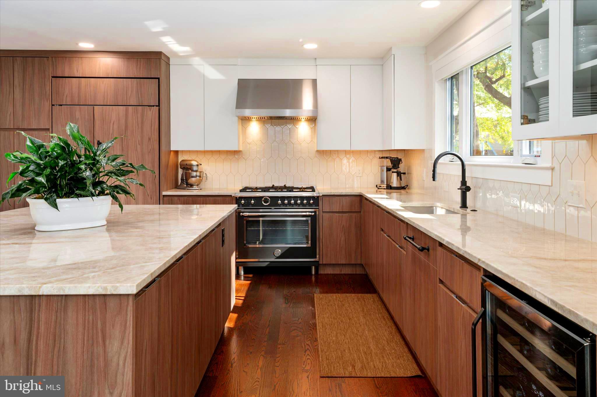 EASTPORT - Residential