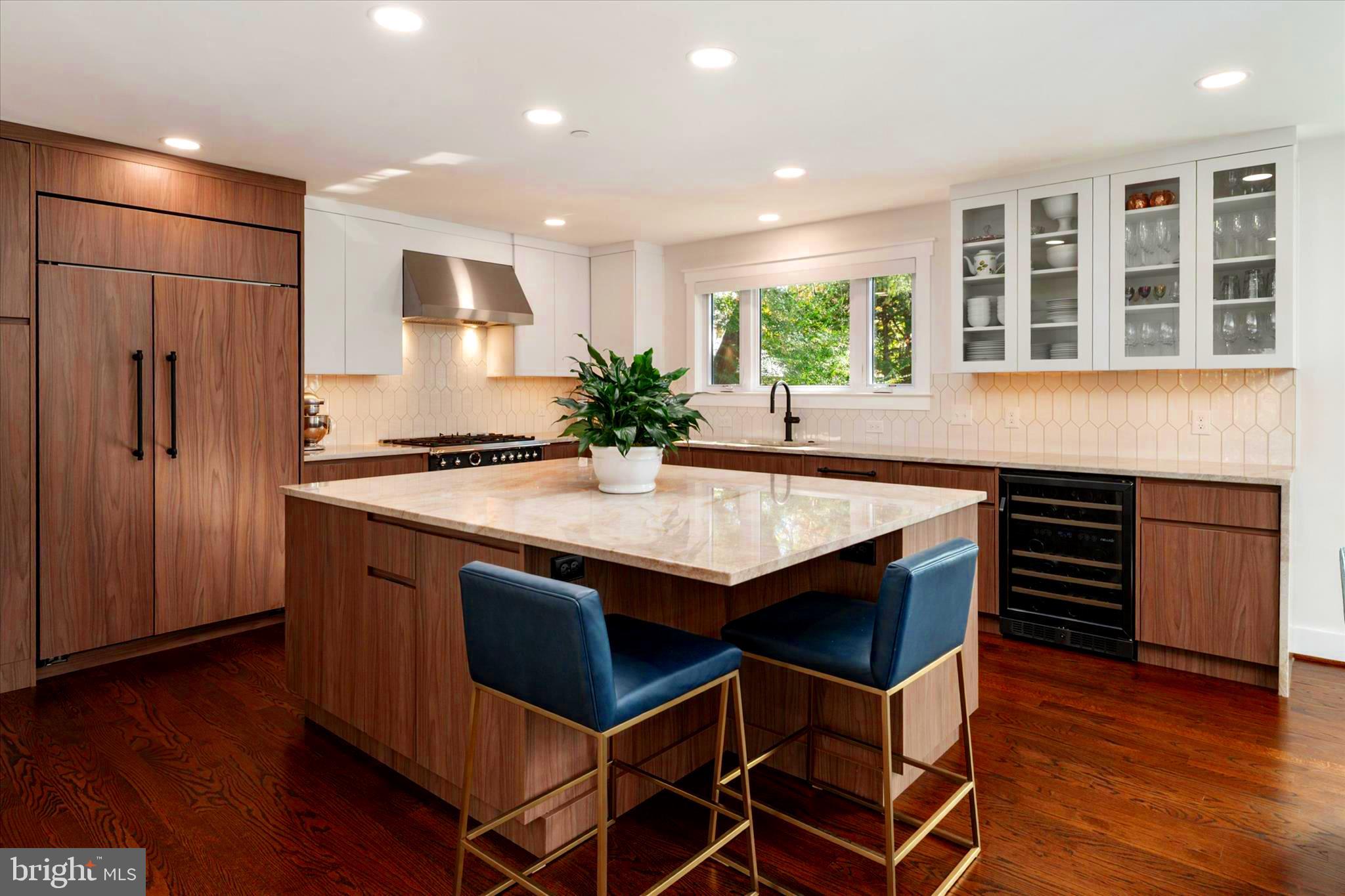 EASTPORT - Residential