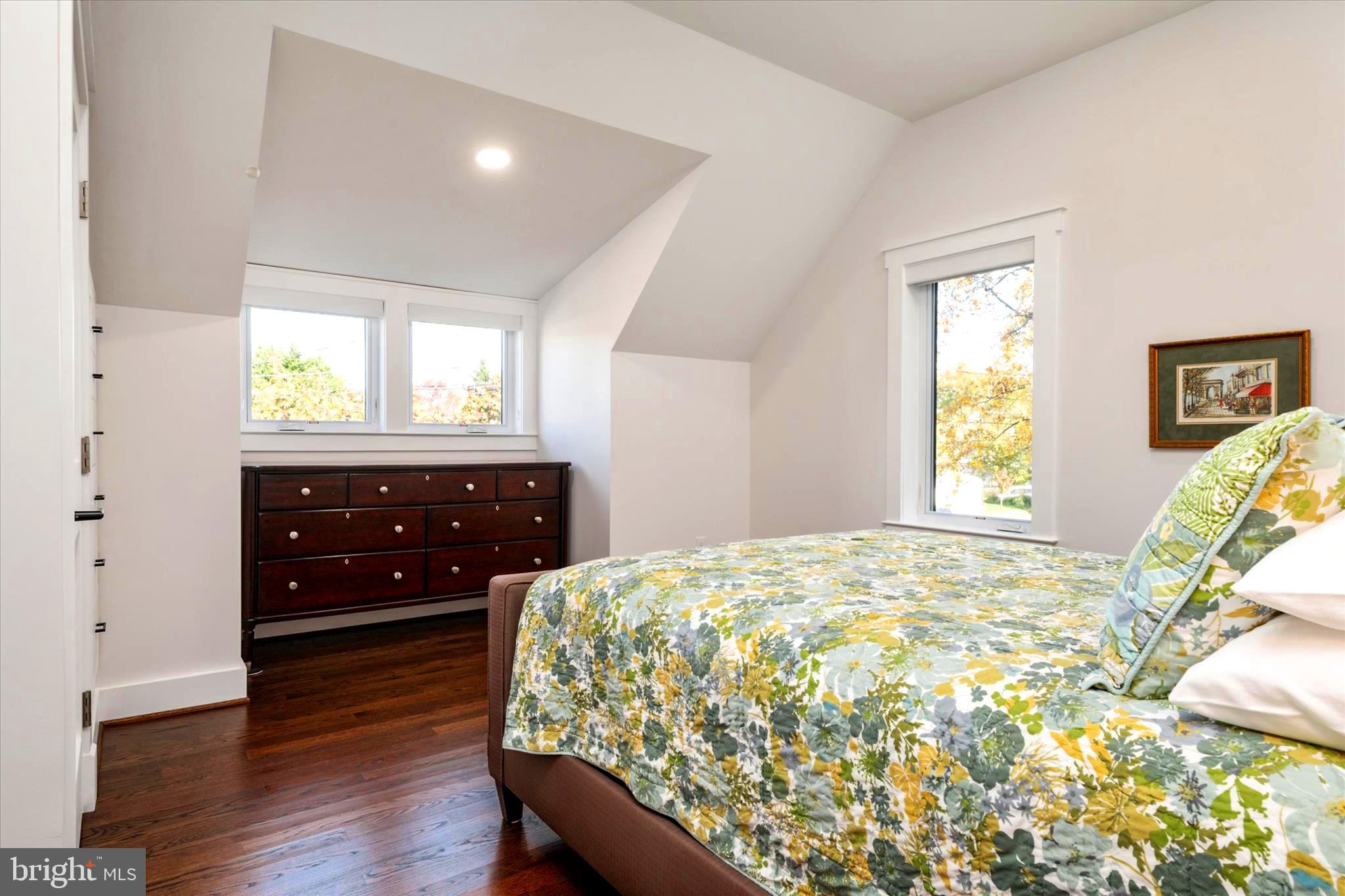 EASTPORT - Residential