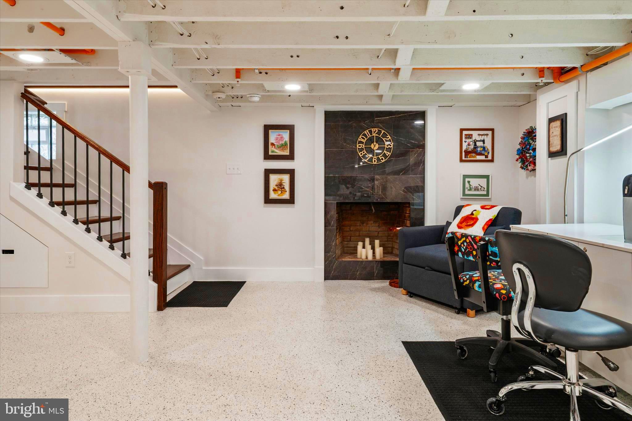 EASTPORT - Residential