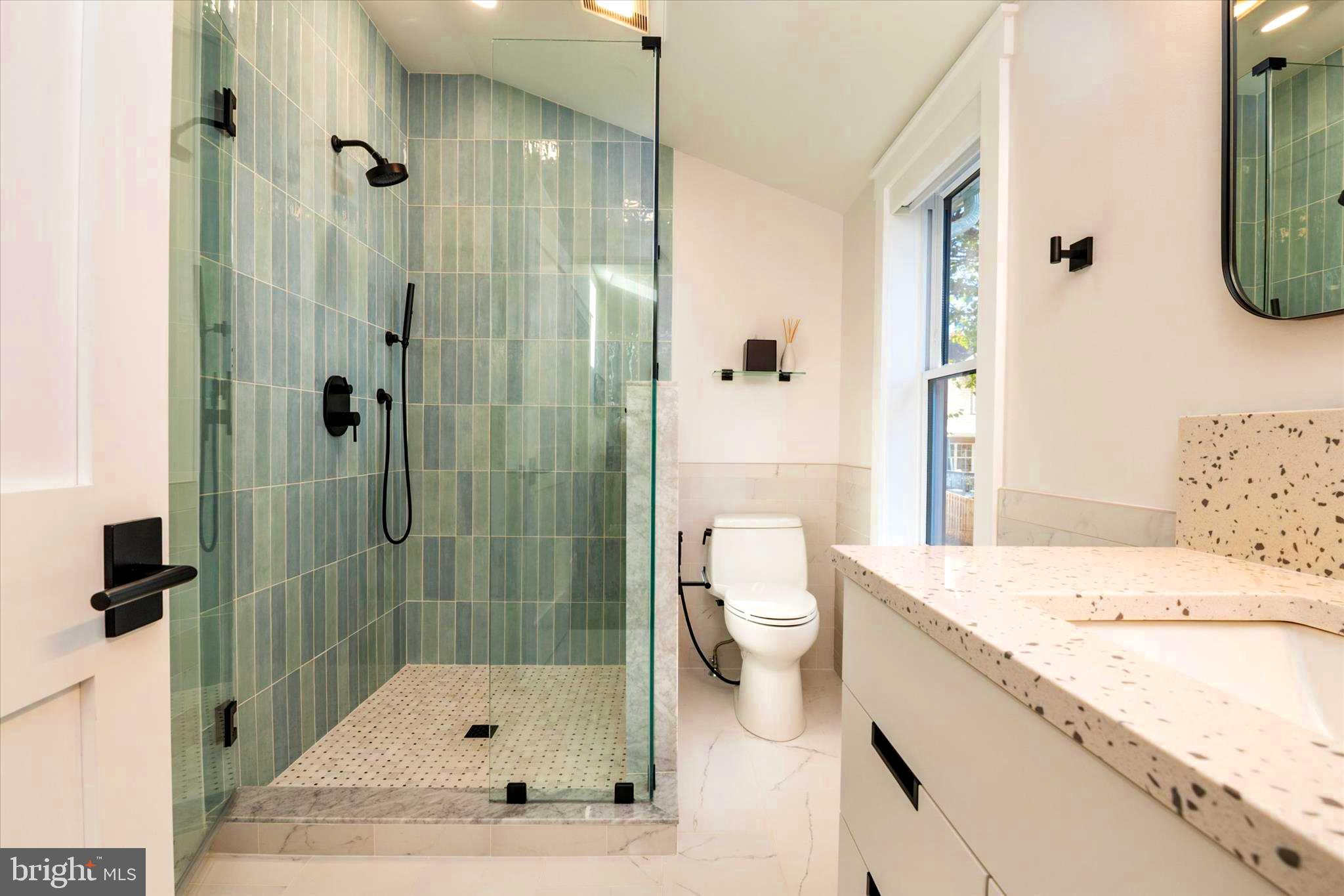 EASTPORT - Residential