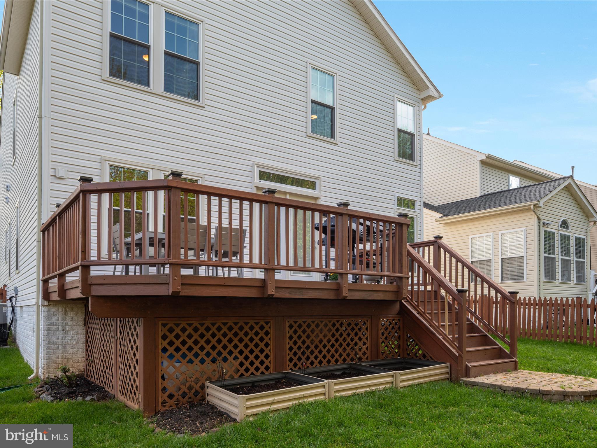 SOMERSET - Residential