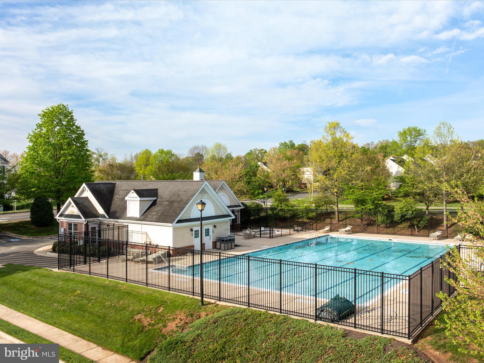 SOMERSET - Residential