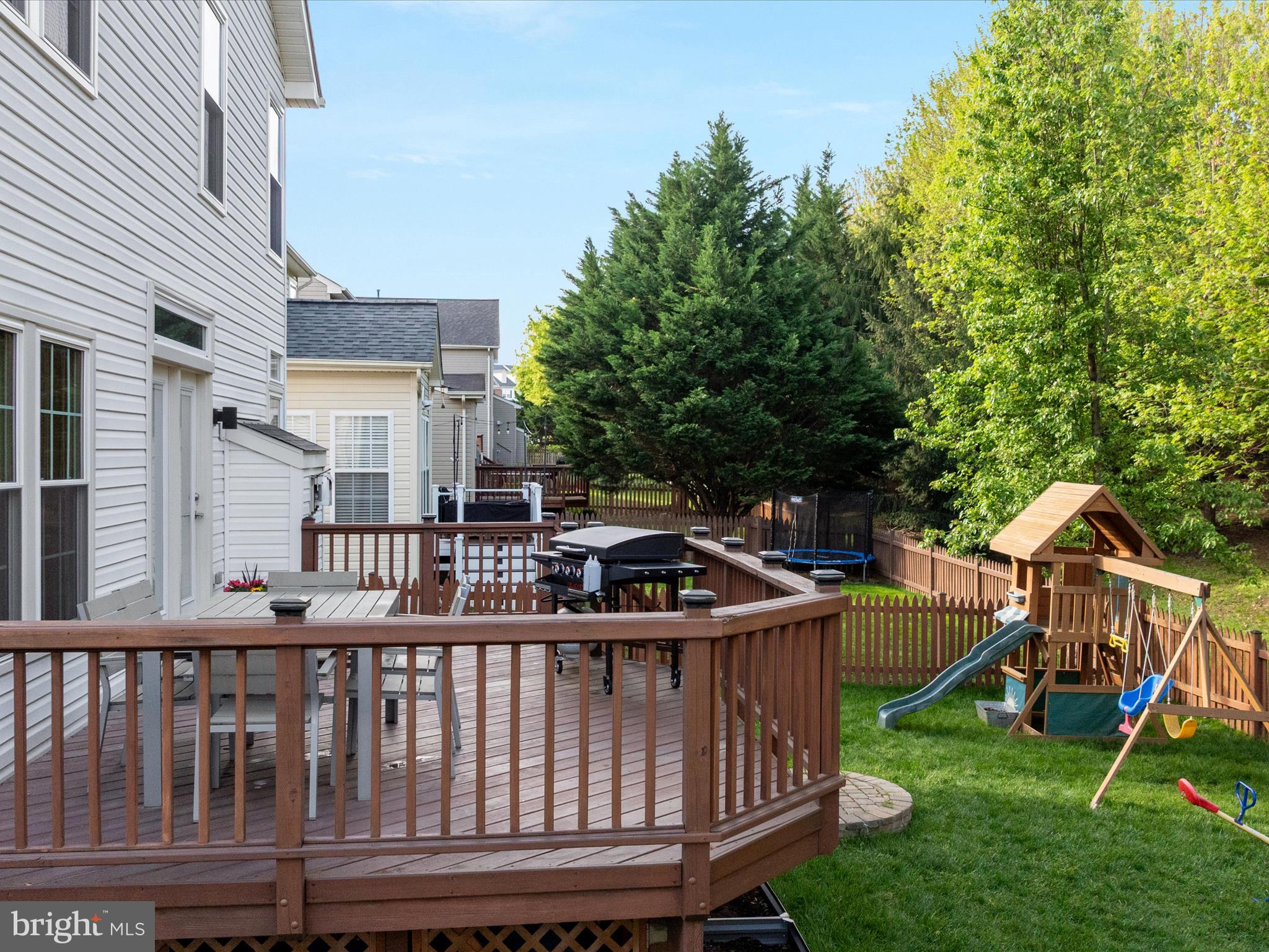 SOMERSET - Residential