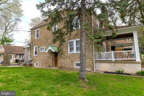 1906 Coles Boulevard, Norristown, PA 19401 - MLS#: PAMC2136176