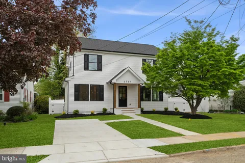 MLS: NJCD2116084