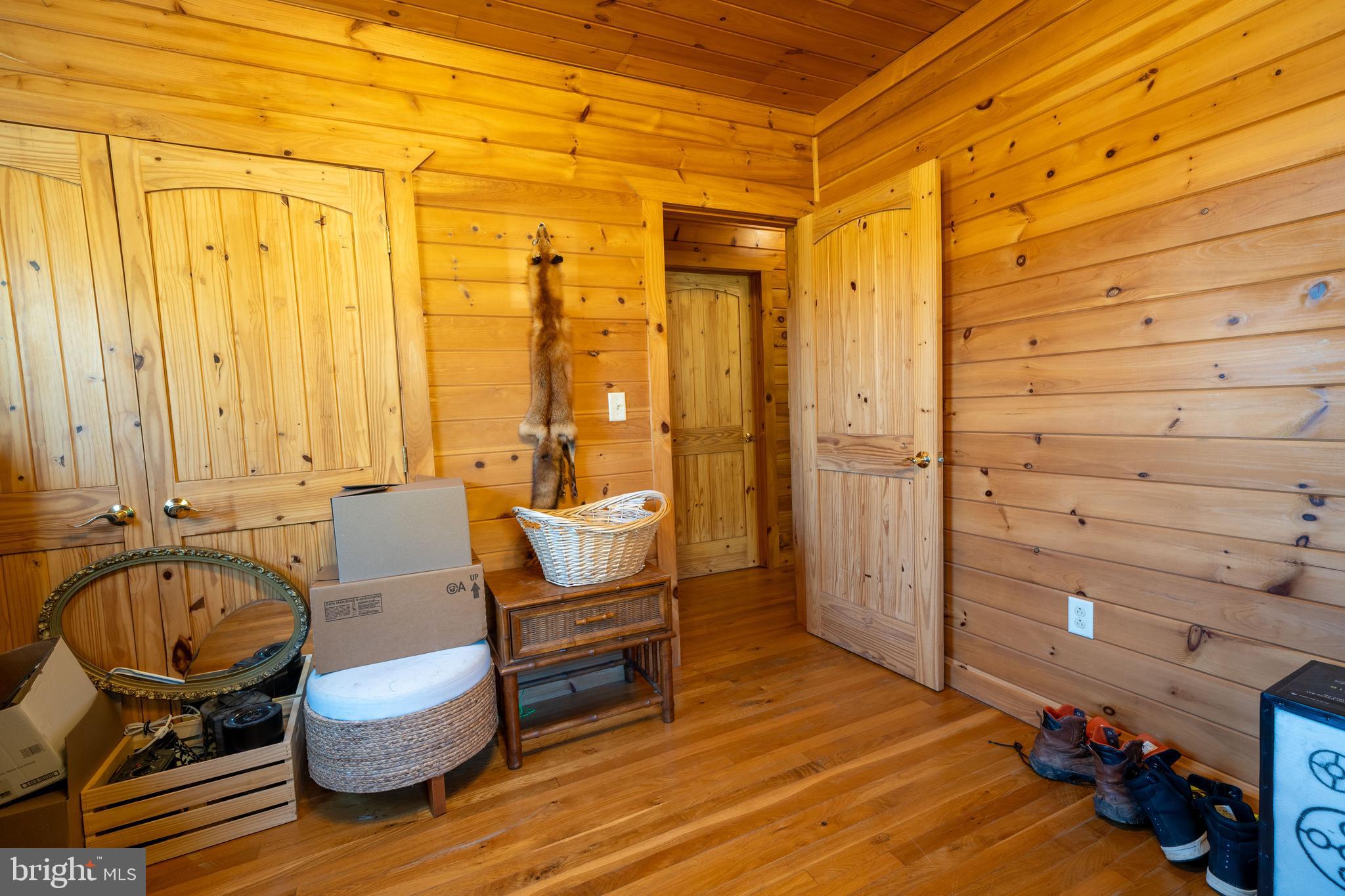 160 WOODPECKER DRIVE