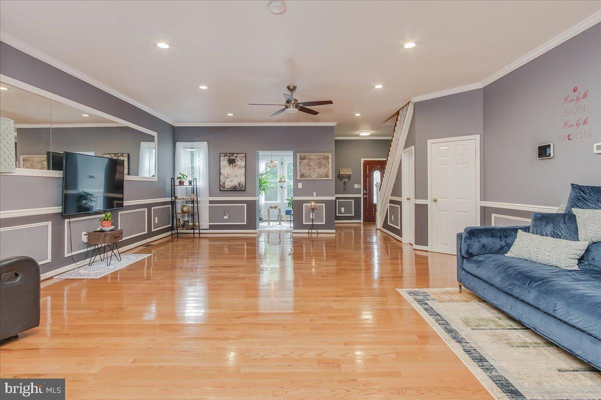 RESERVOIR HILL - Residential