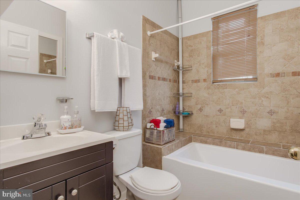 RESERVOIR HILL - Residential