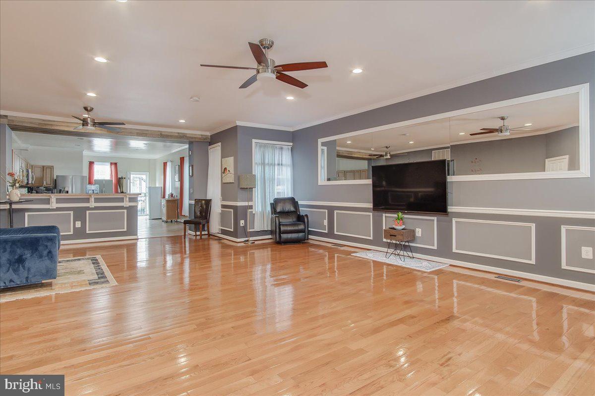 RESERVOIR HILL - Residential