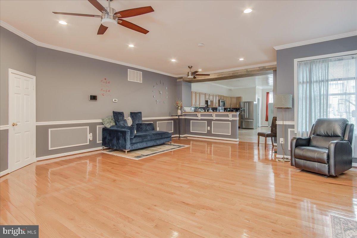 RESERVOIR HILL - Residential