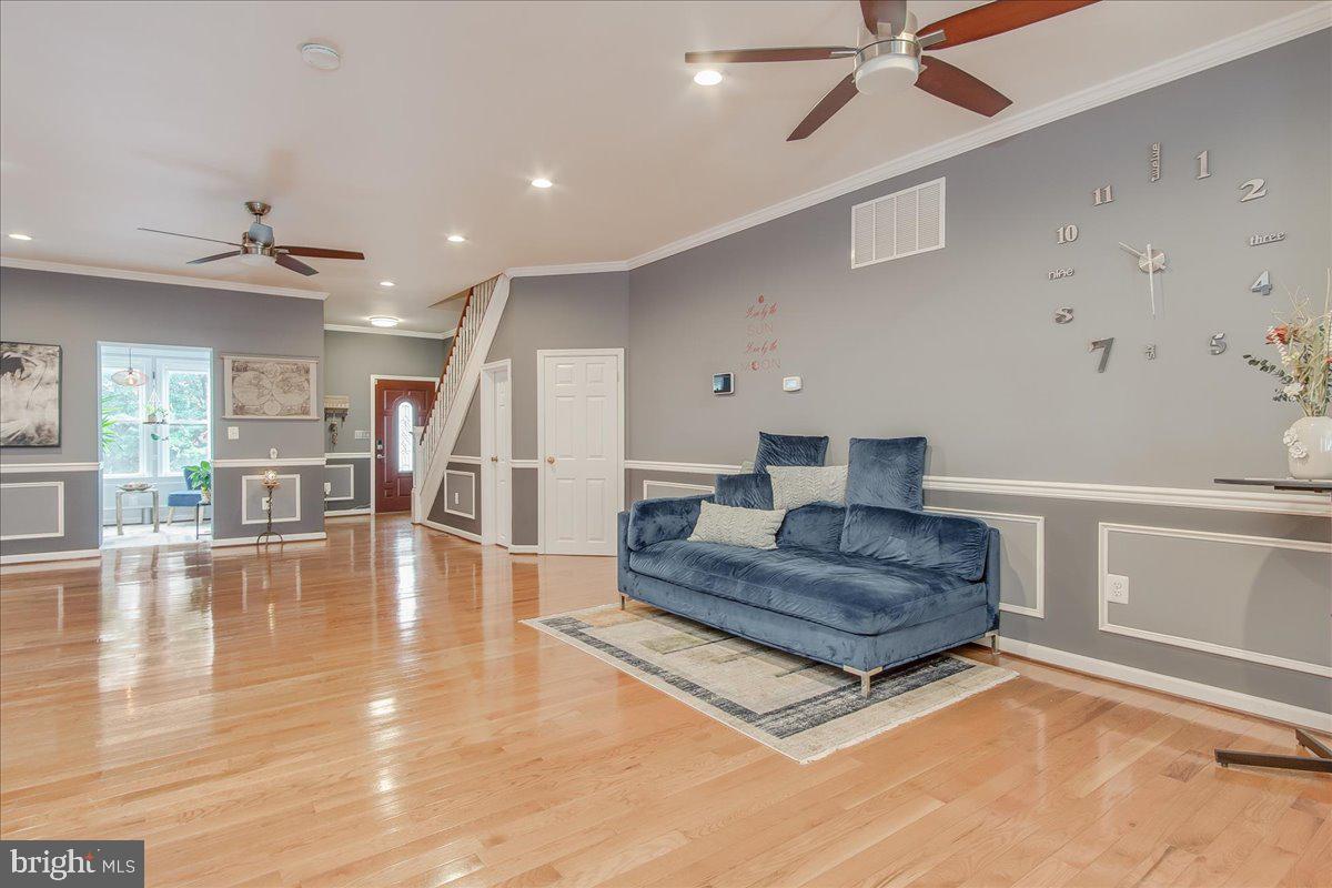 RESERVOIR HILL - Residential