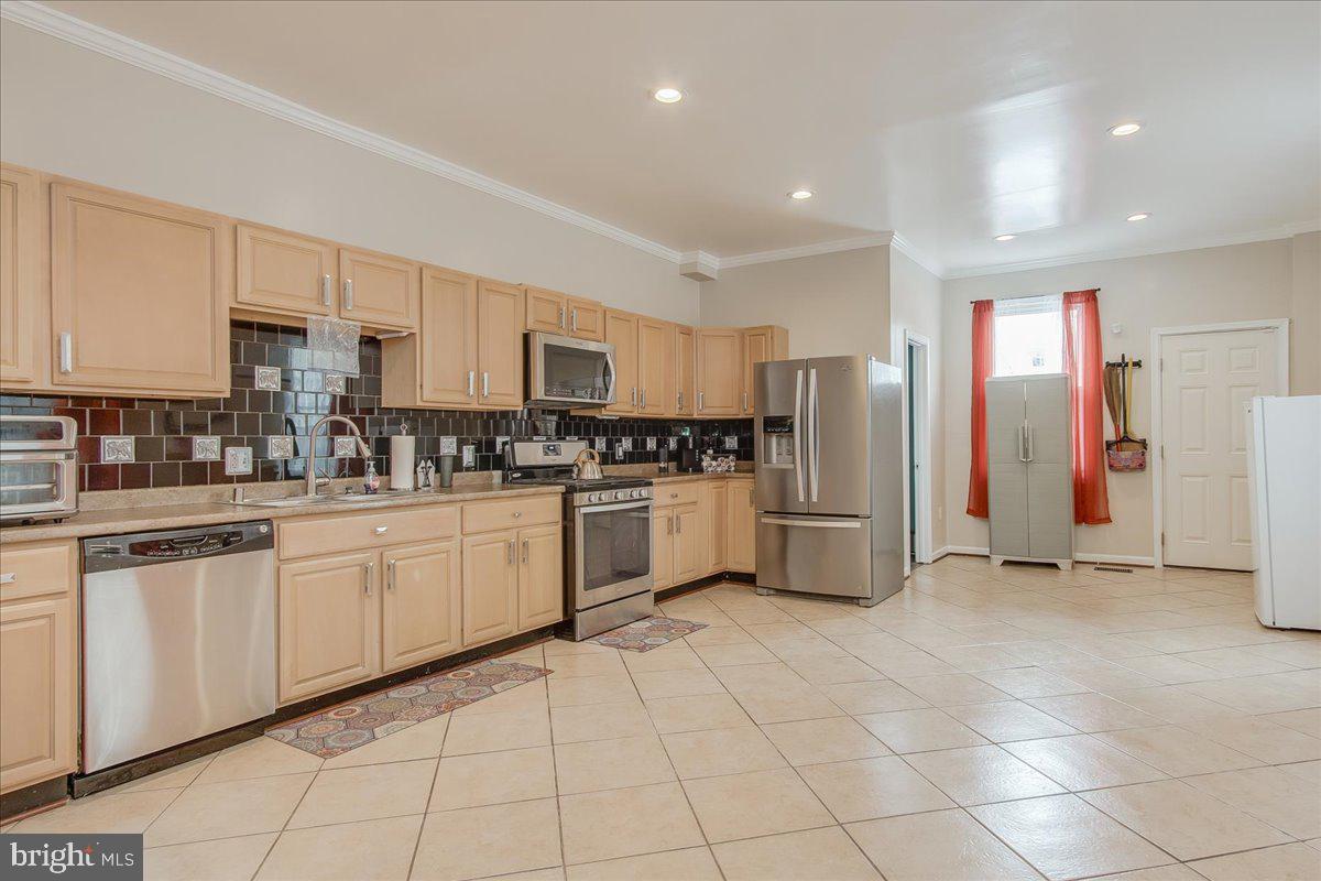 RESERVOIR HILL - Residential