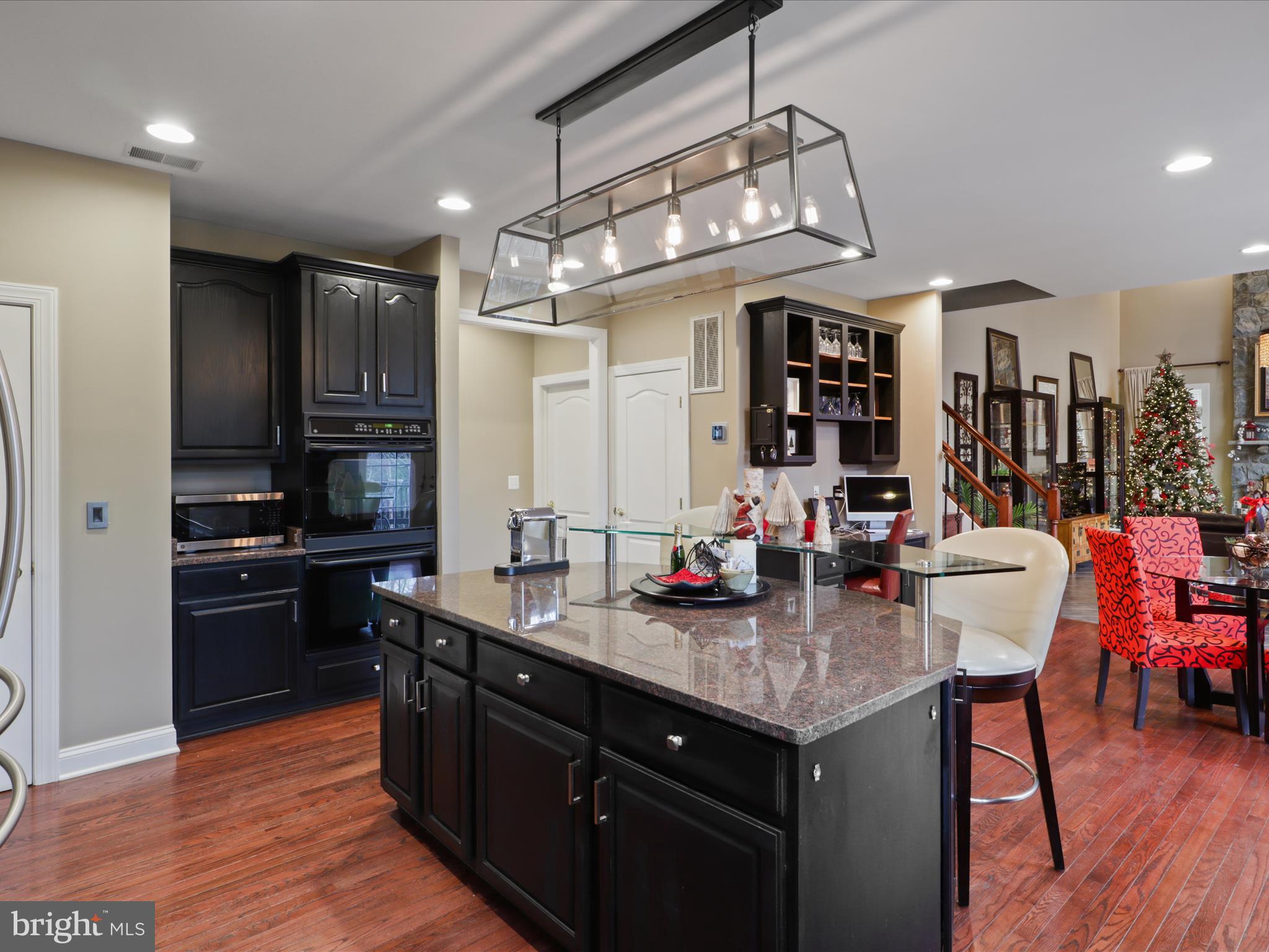 OAK HILL ESTATES - Residential