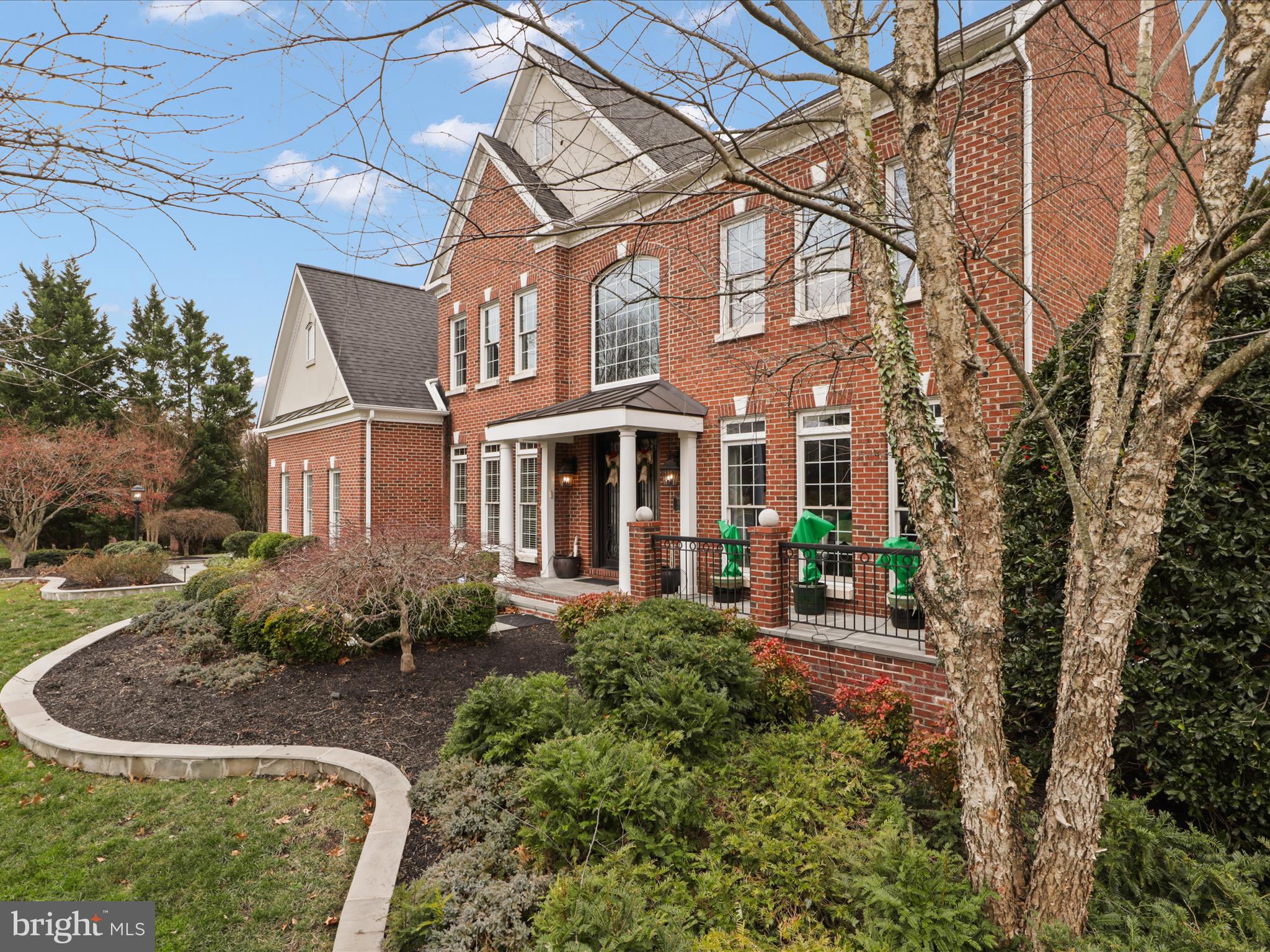 OAK HILL ESTATES - Residential