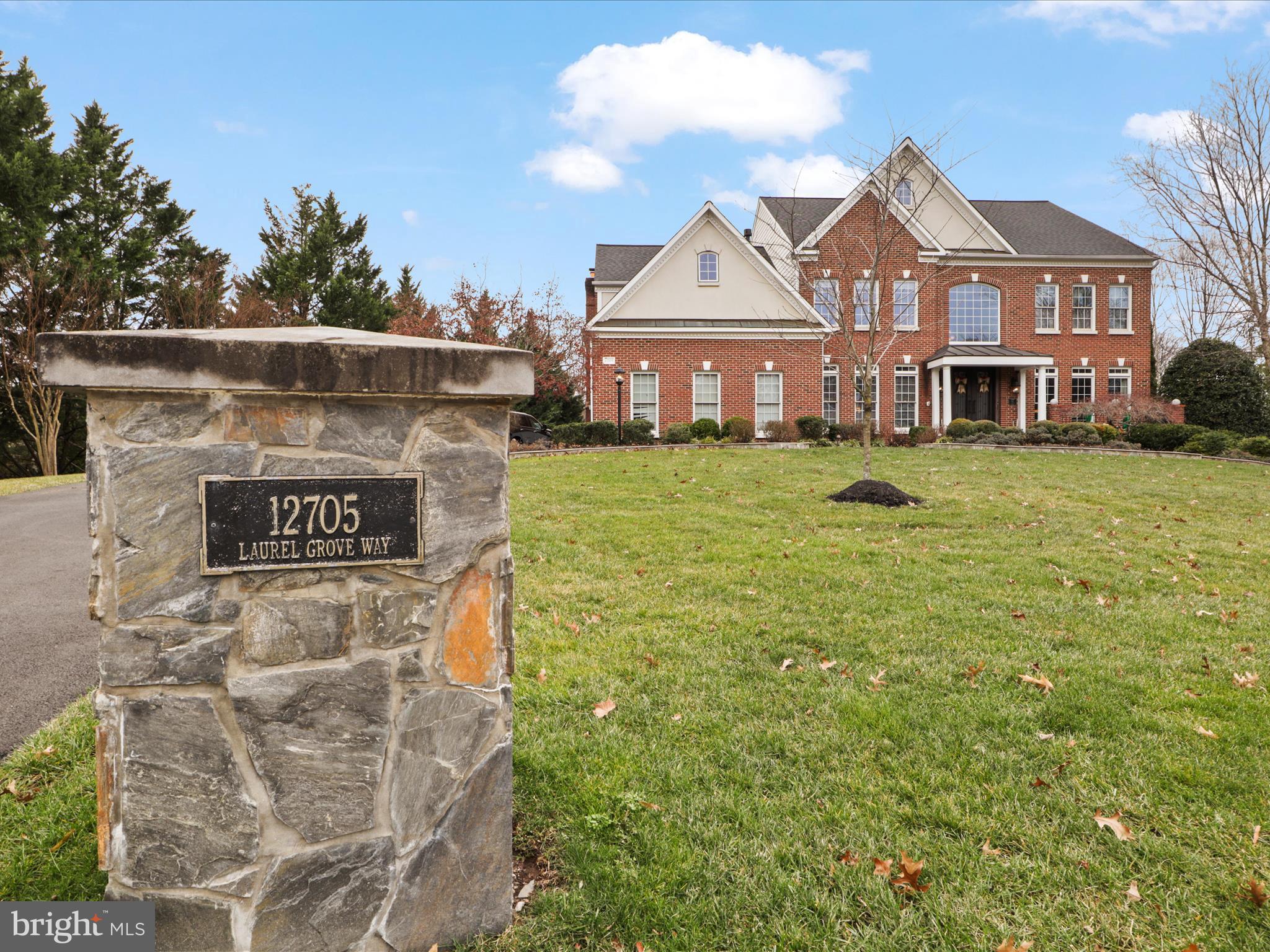 OAK HILL ESTATES - Residential